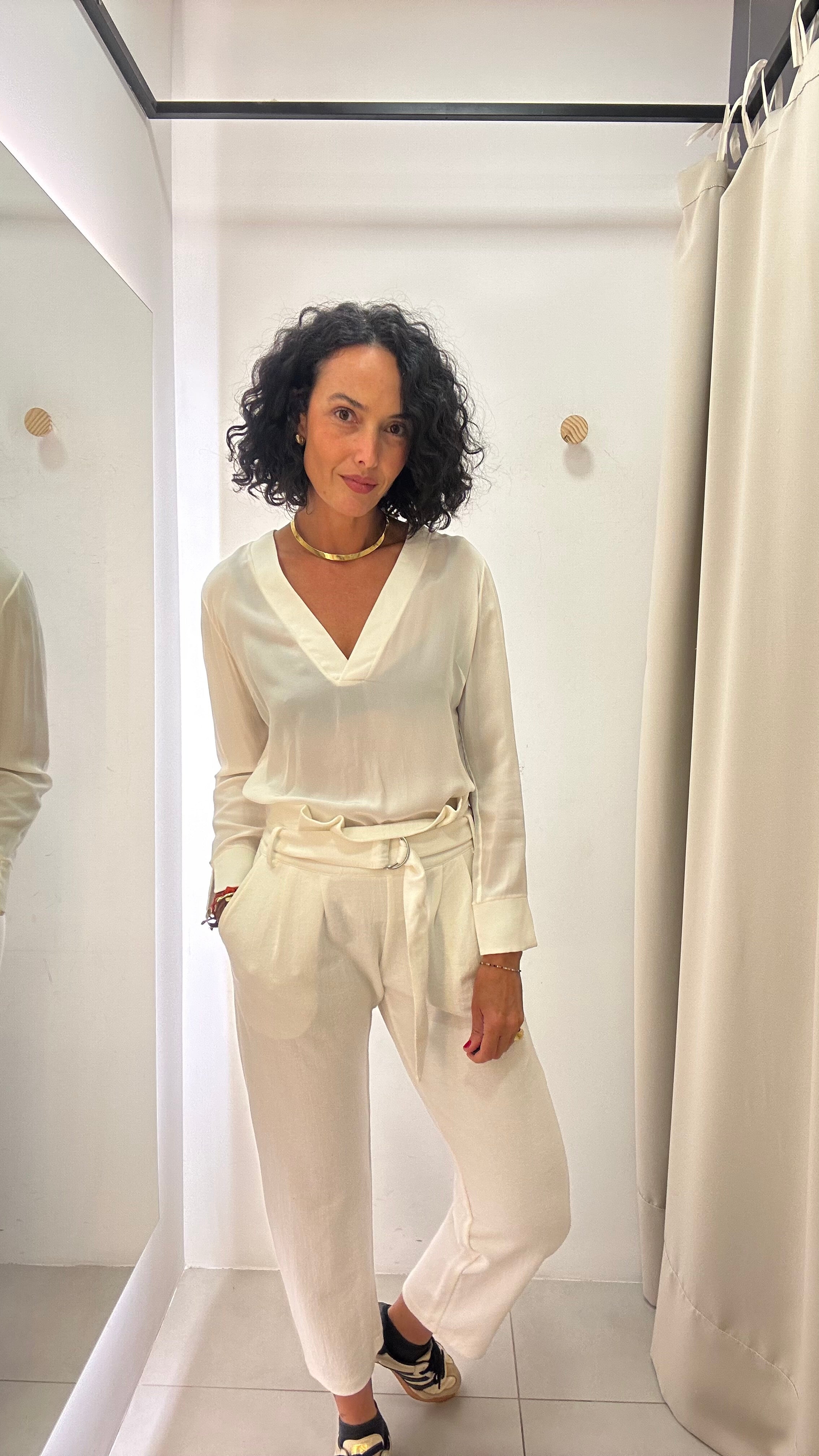 Calça Branca Mais Um