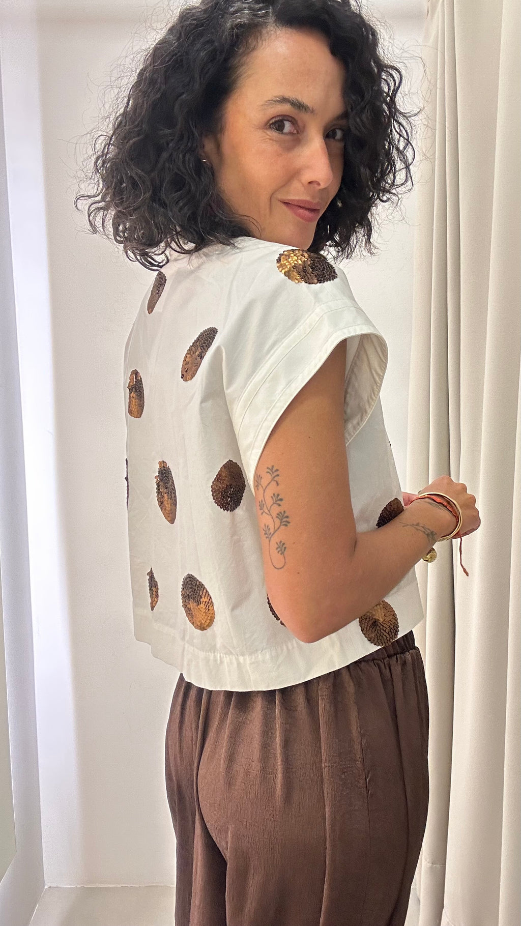Camisa Branca Bordada