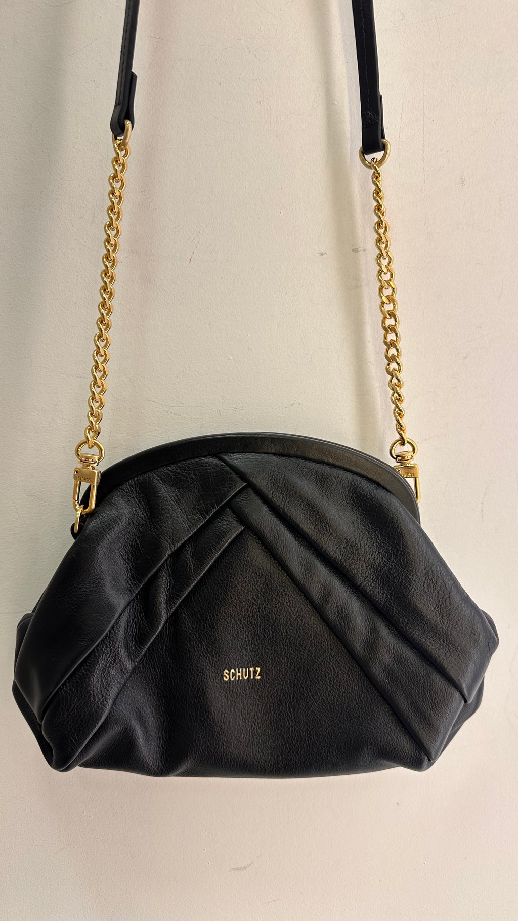 Bolsa couro Schutz