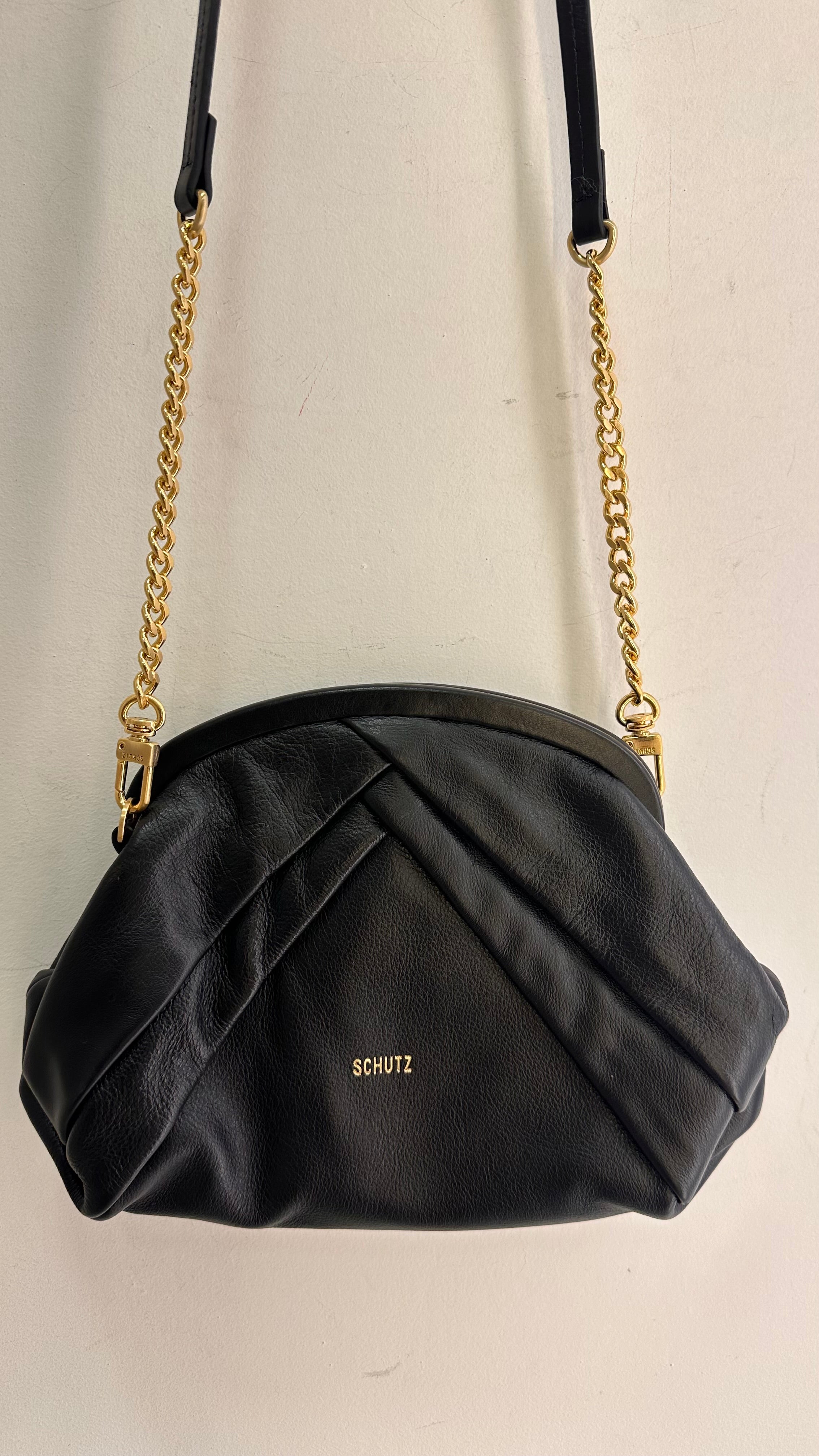 Bolsa couro Schutz