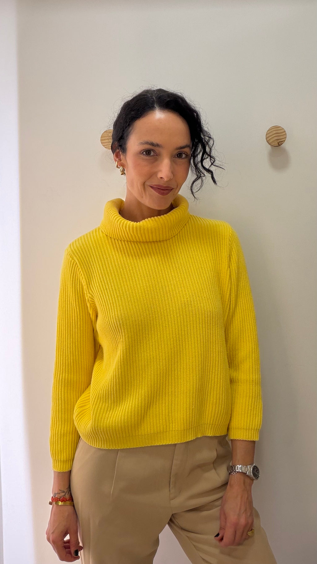 Tricot Amarelo Cleo Milani
