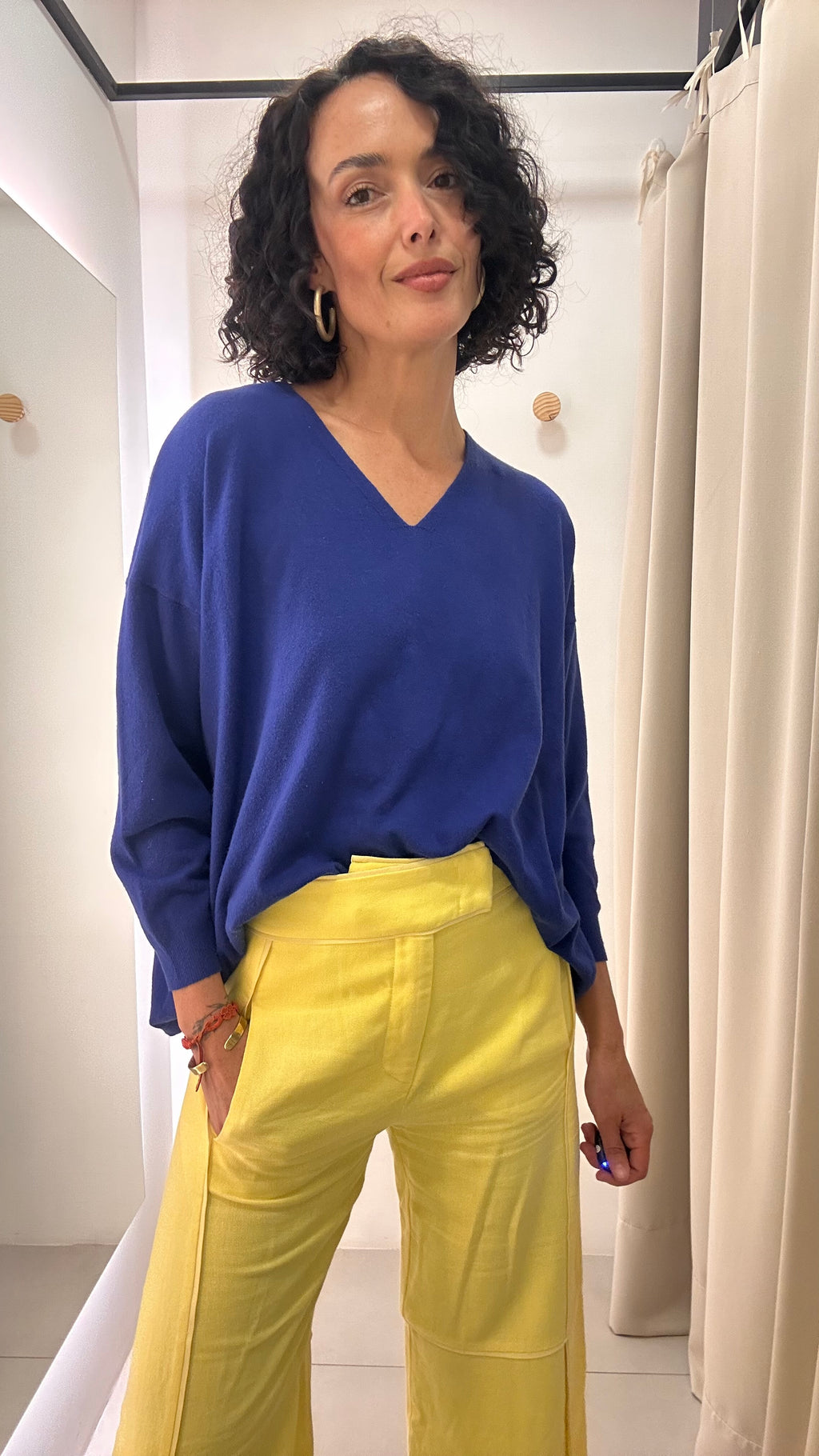 Calça Amarela Cris Barros