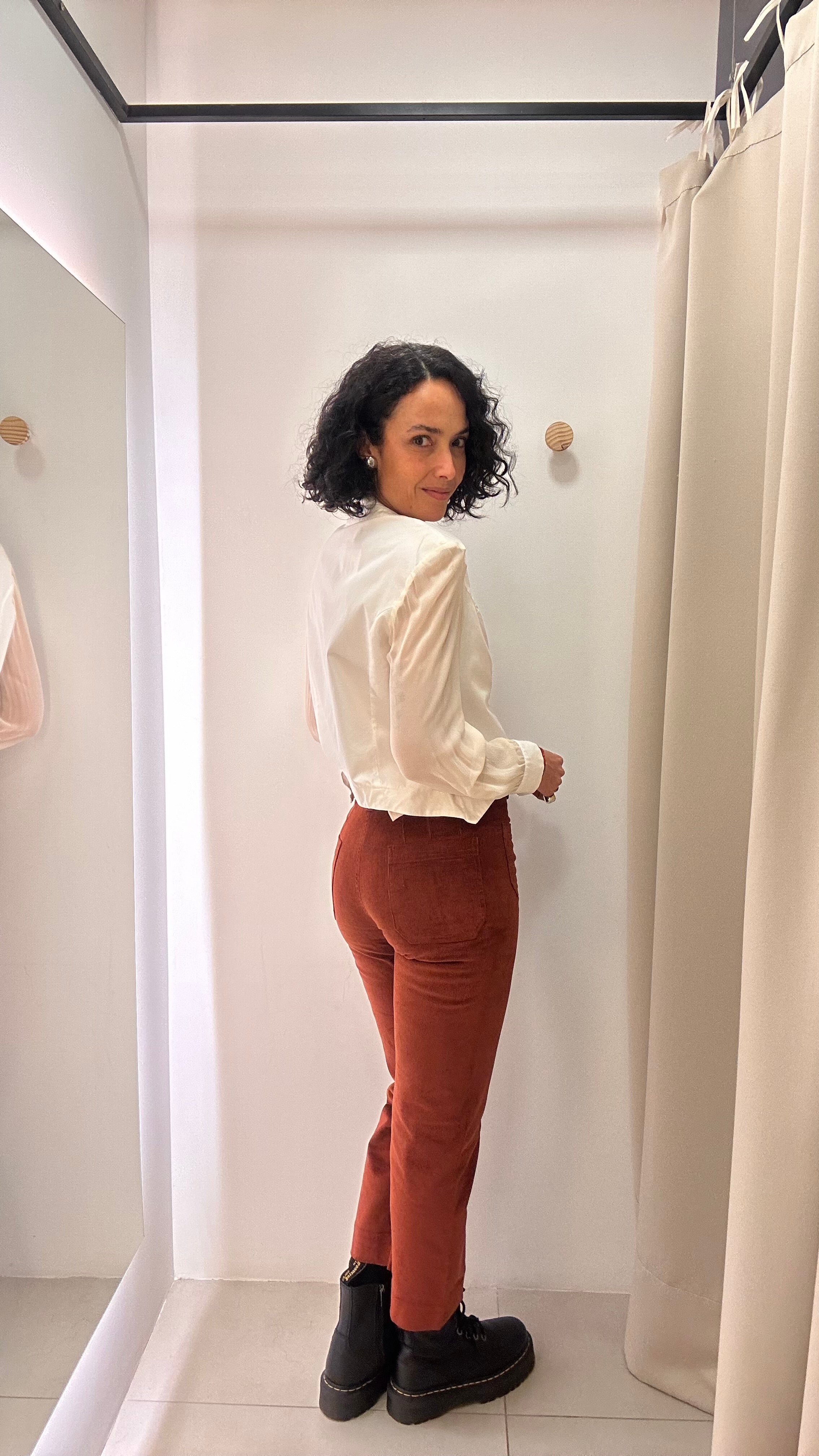 Calça Veludo Cotelê Chez Nous