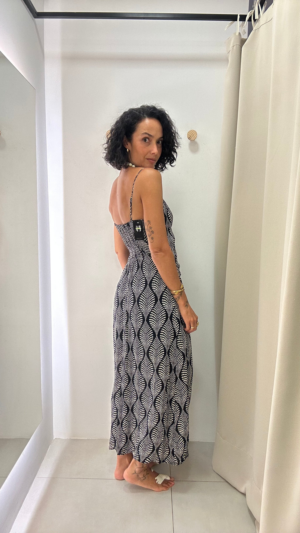 Vestido Preto Estampado Shoulder