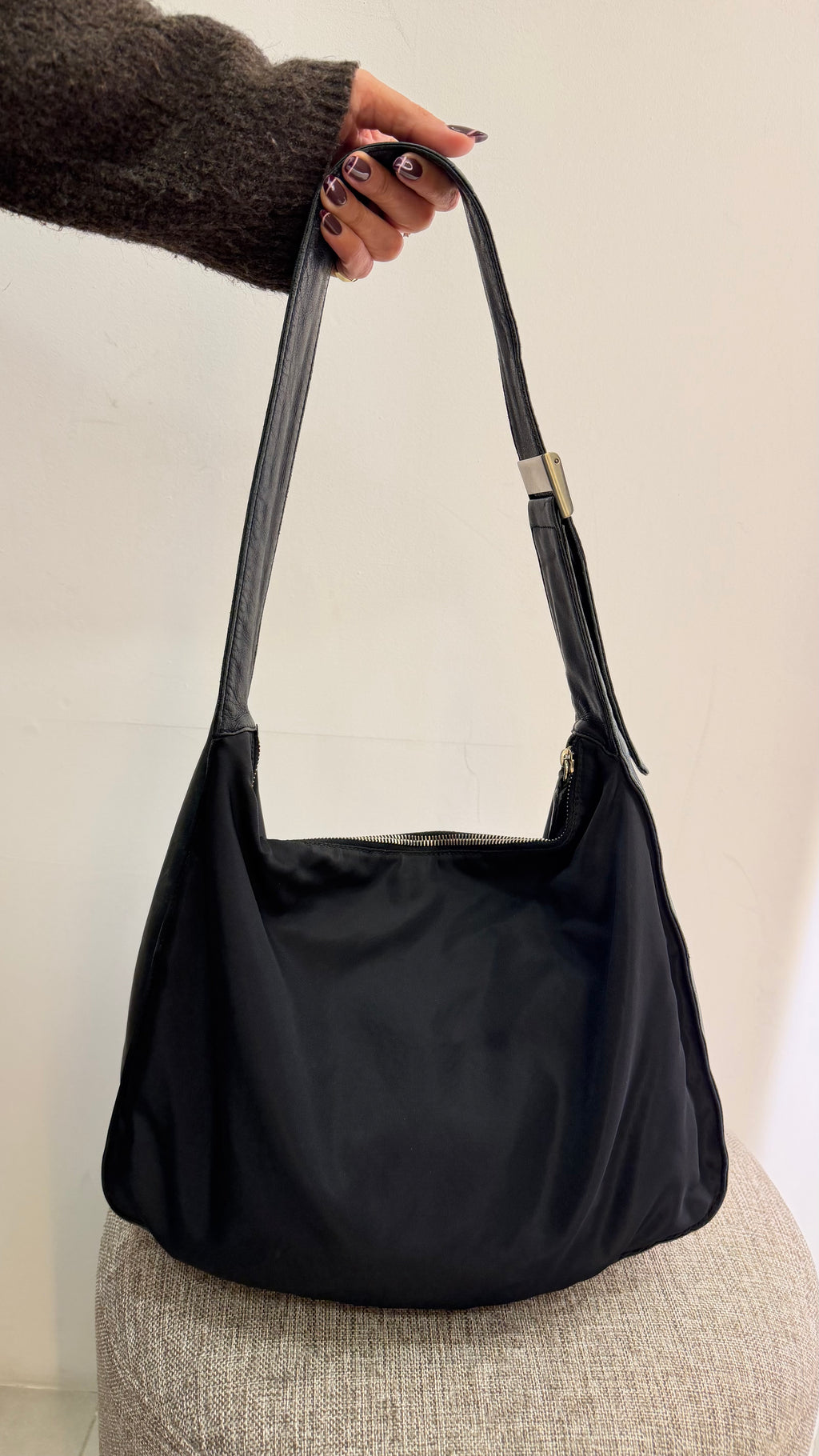 Bolsa preta Prada