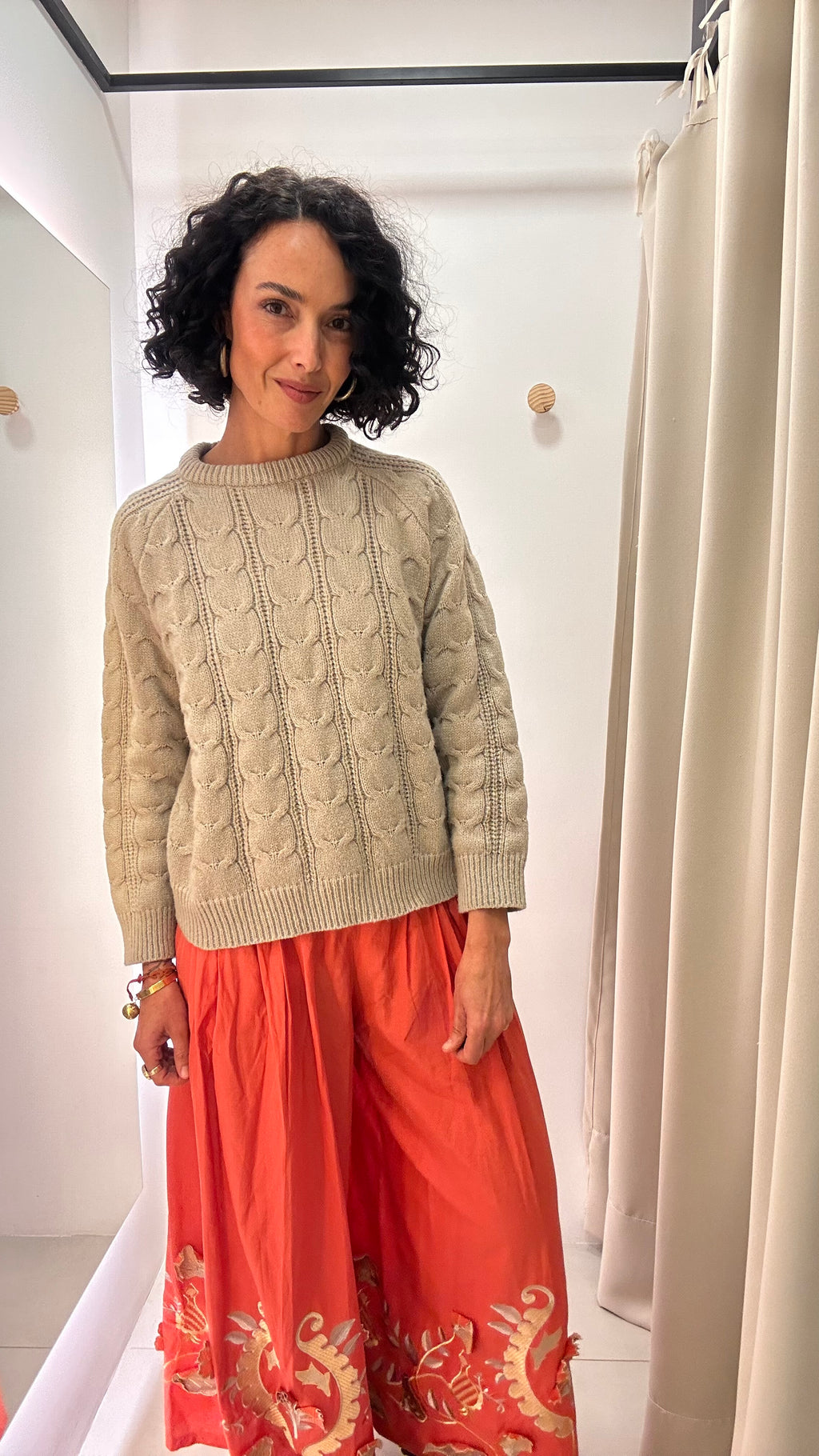 Calça pantalona bordada Cris Barros