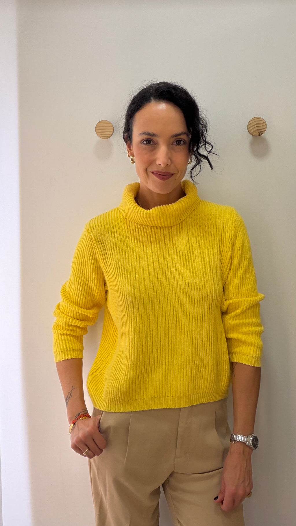 Tricot Amarelo Cleo Milani