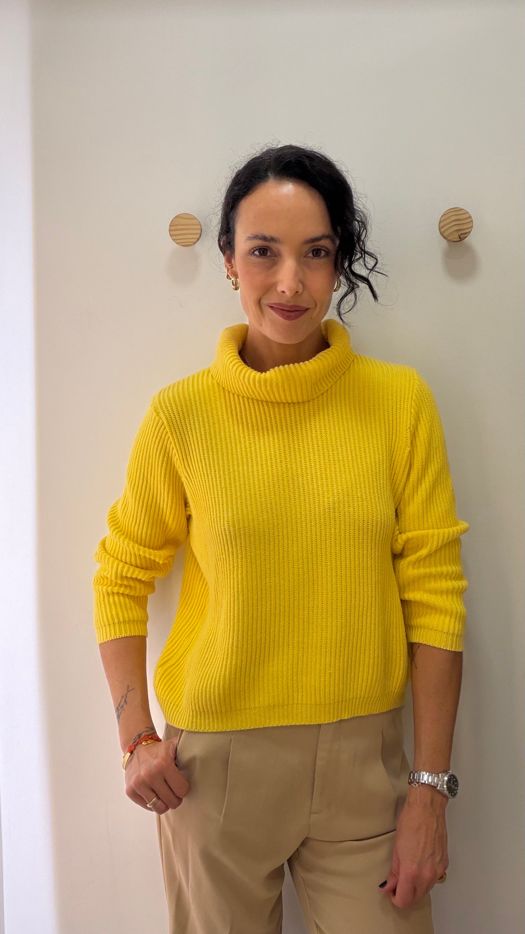 Tricot Amarelo Cleo Milani