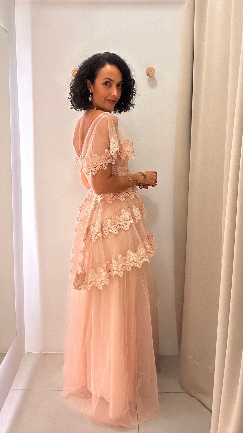 Vestido de Festa Rosa com Babados