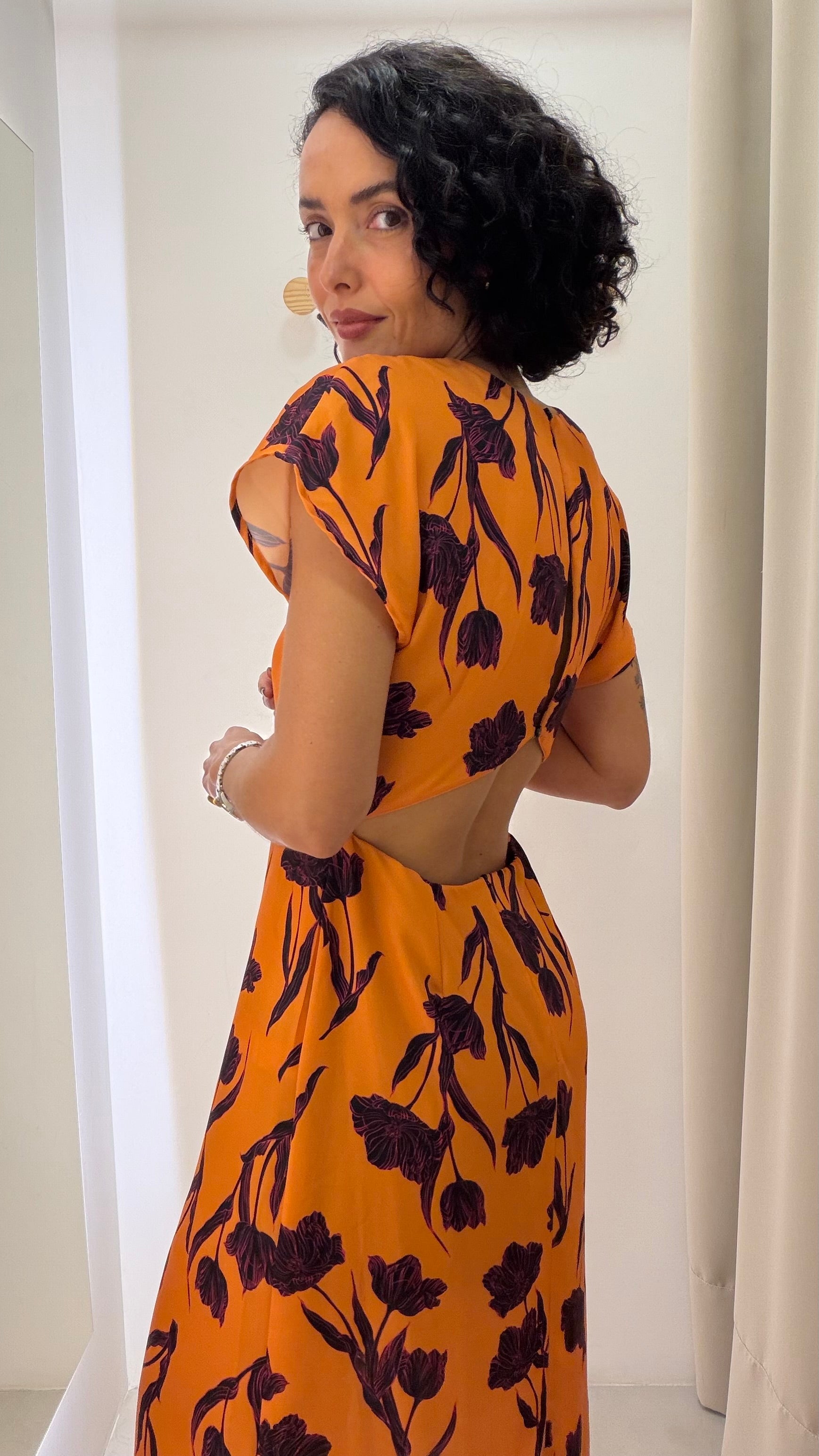 Vestido Laranja Estampa Floral Amaro