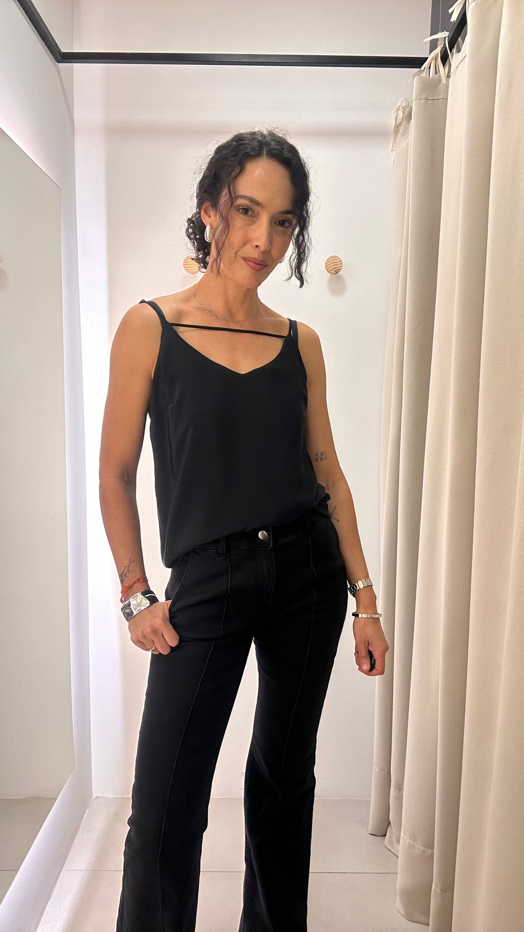 Blusa Preta Lez a Lez