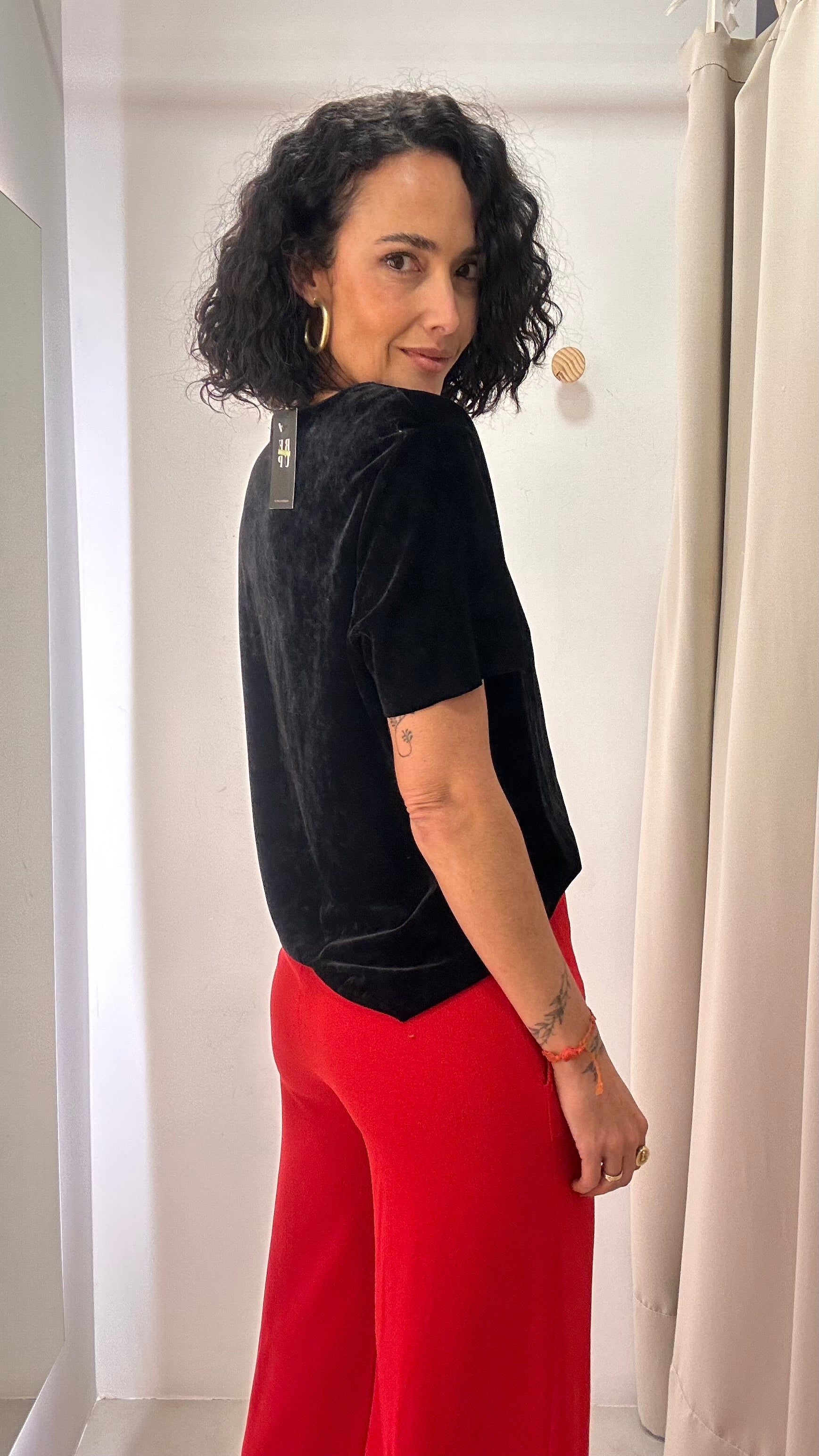 Blusa Preta Lafort