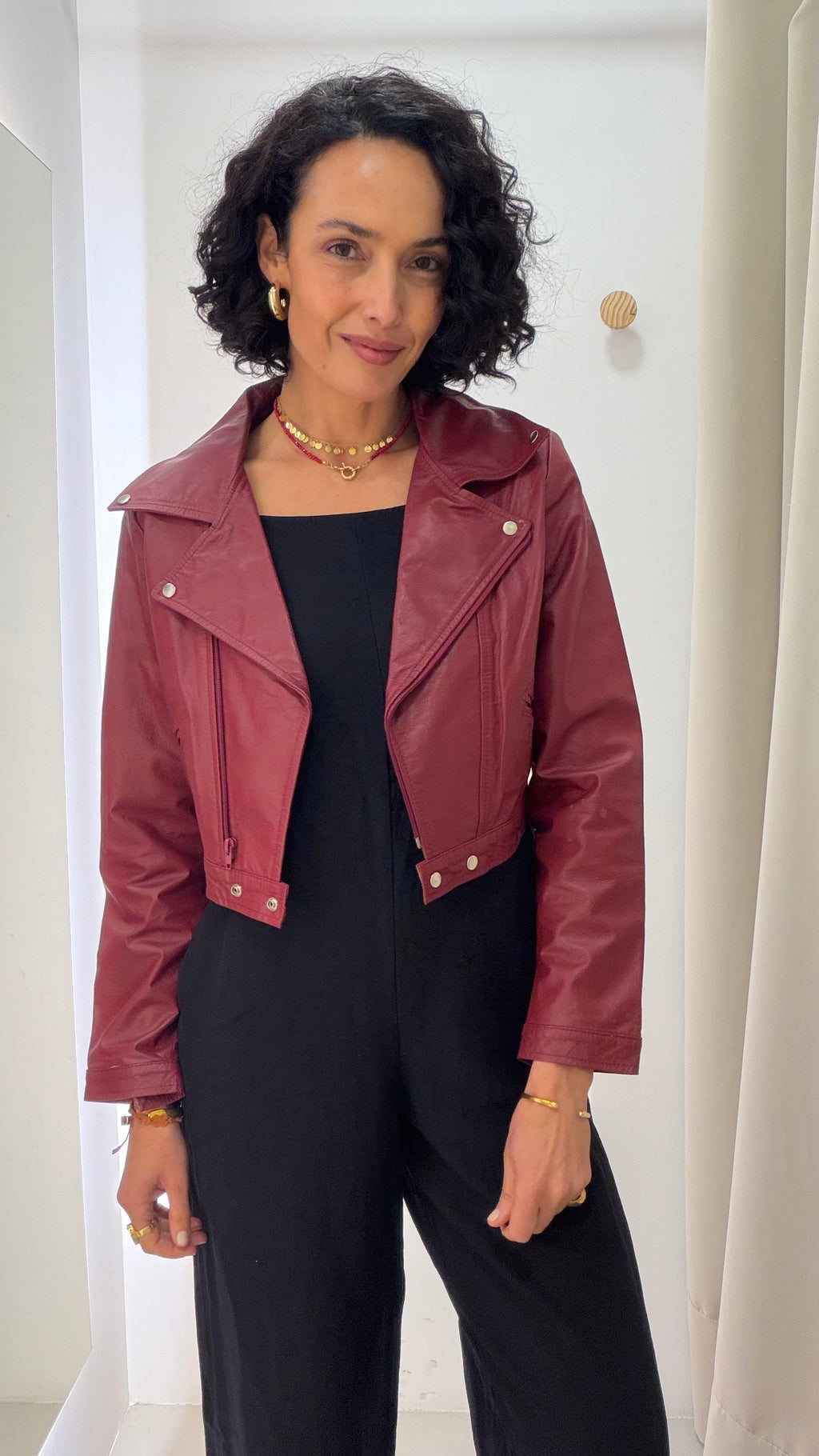 Jaqueta couro cropped Vinho