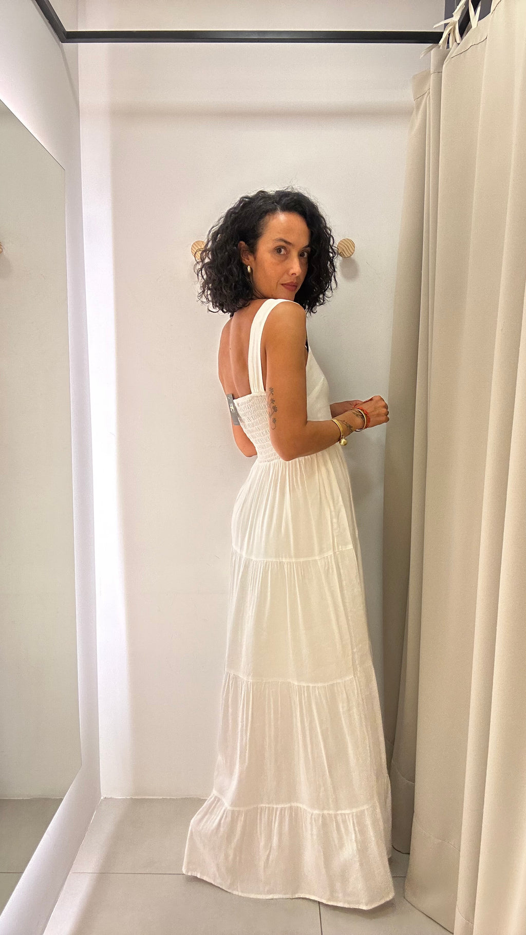 Vestido Longo Branco Comphy Wear