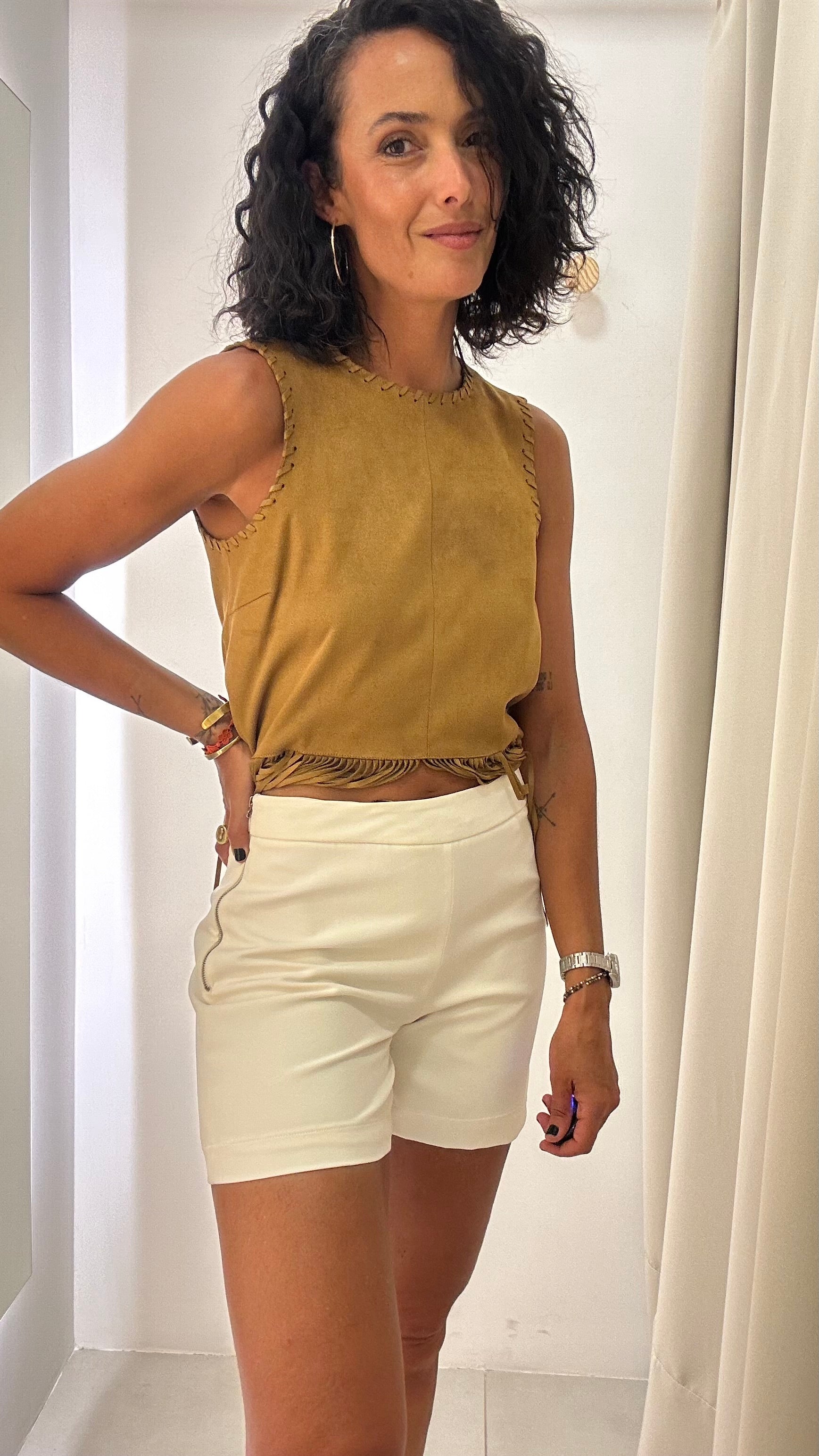 Short Off White Ellus