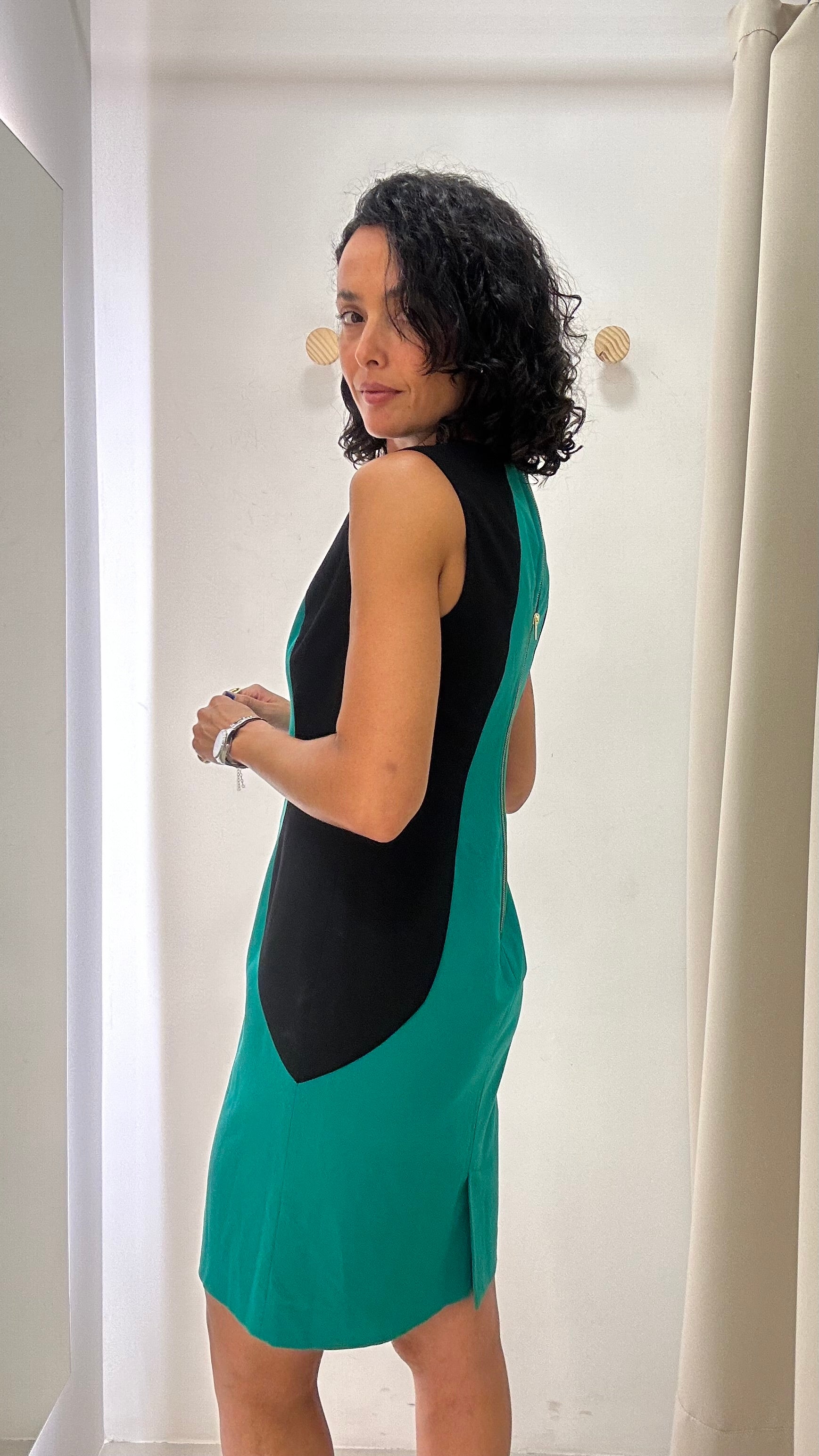 Vestido Calvin Klein