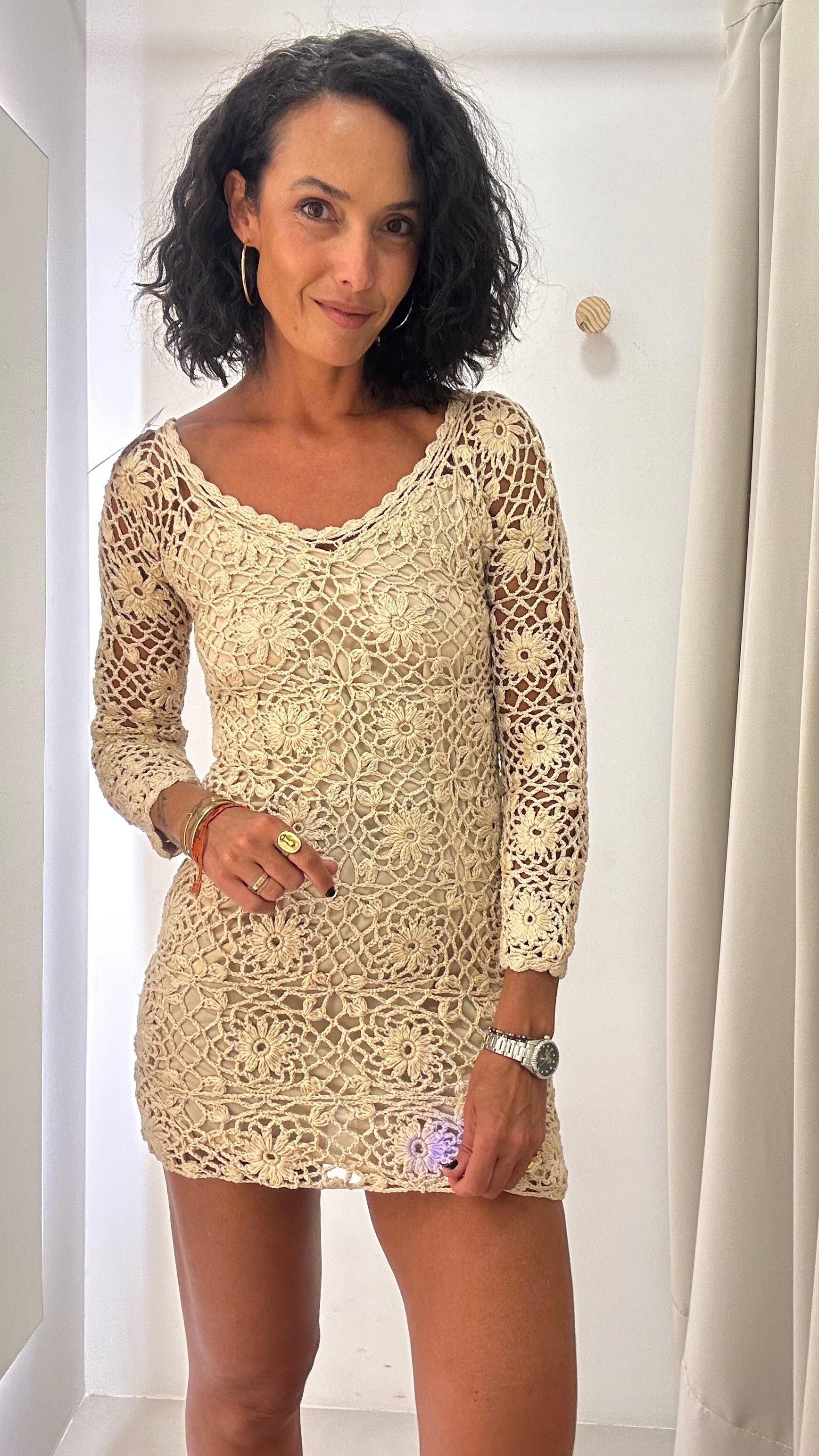 Vestido manga longa crochet