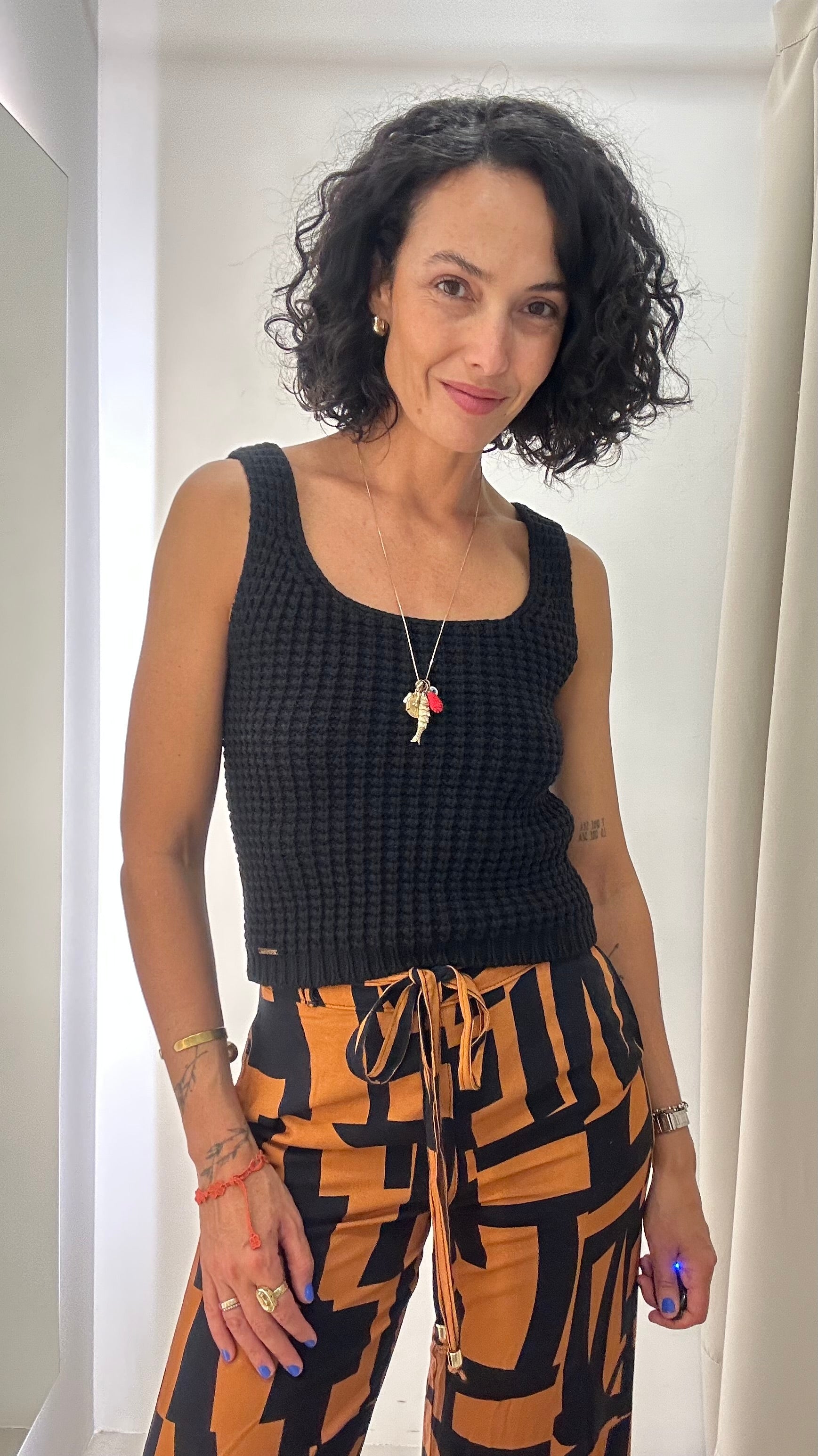 Regata Preta Malha Anselmi