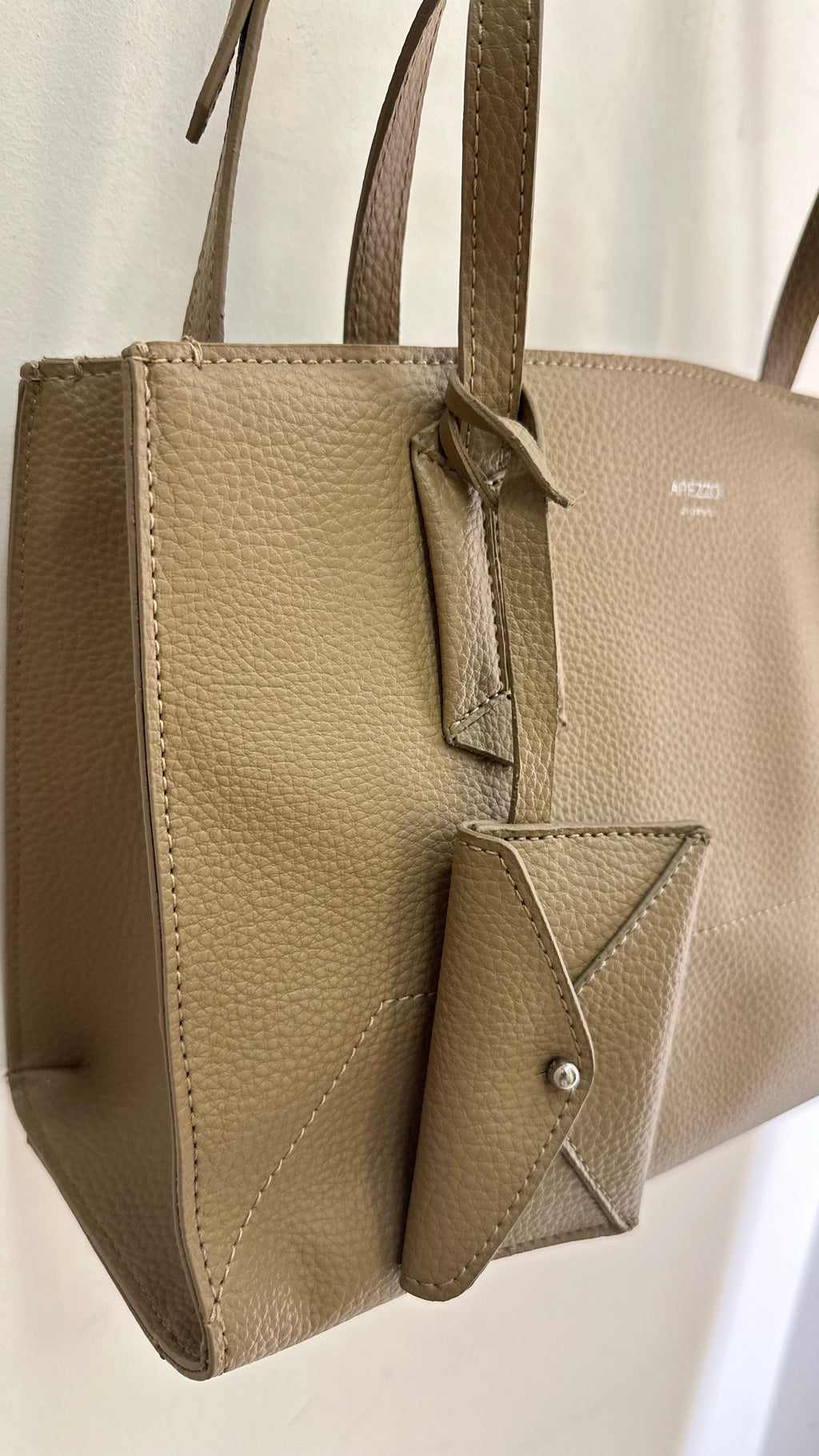 Bolsa Caqui Arezzo
