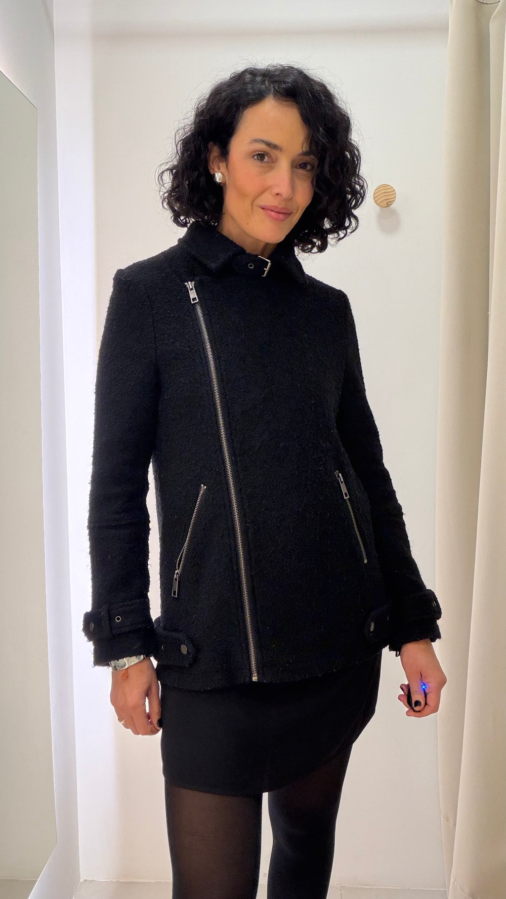 Casaco Preto Shoulder
