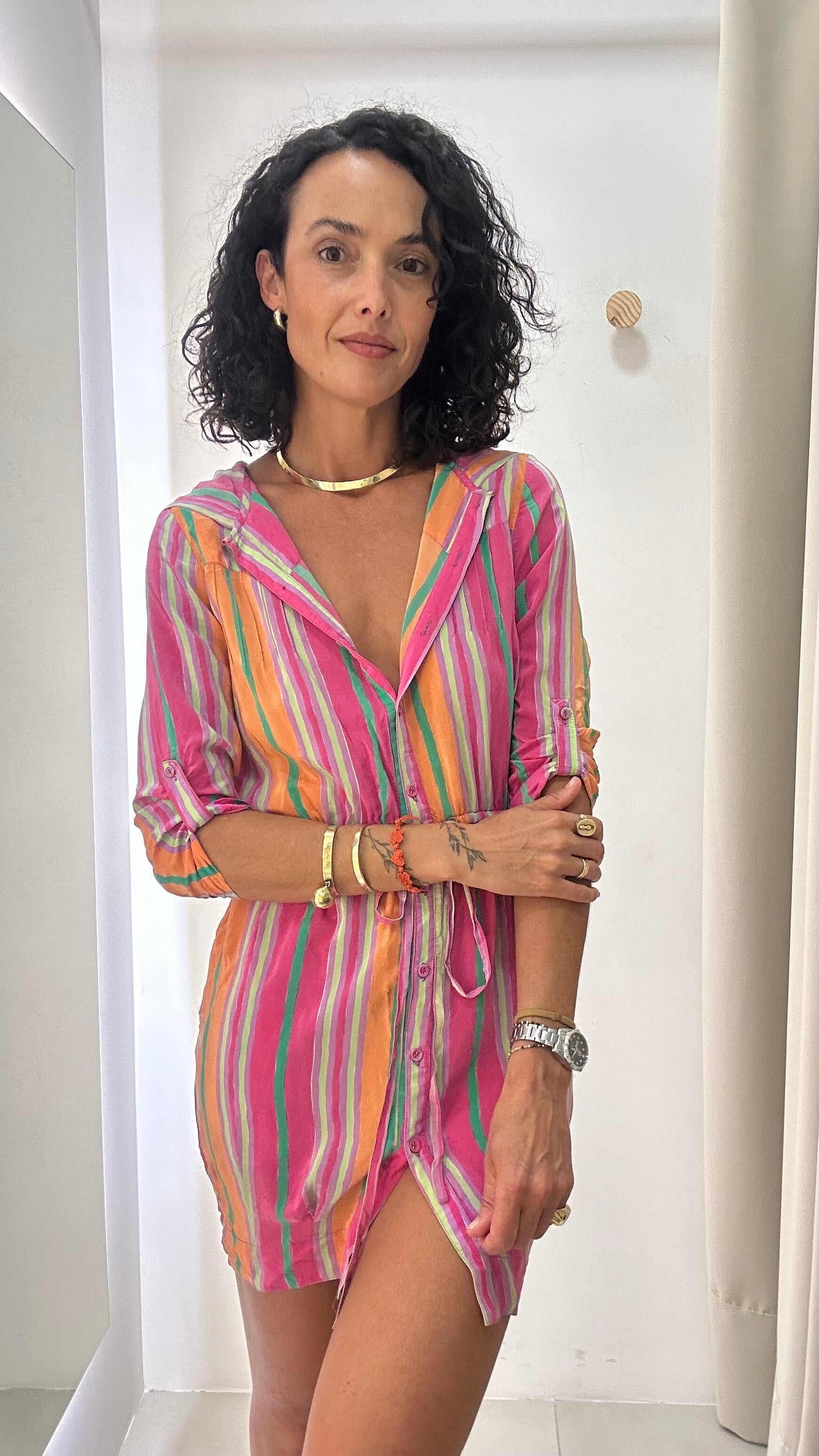 Vestido Curto Estampado de Listras