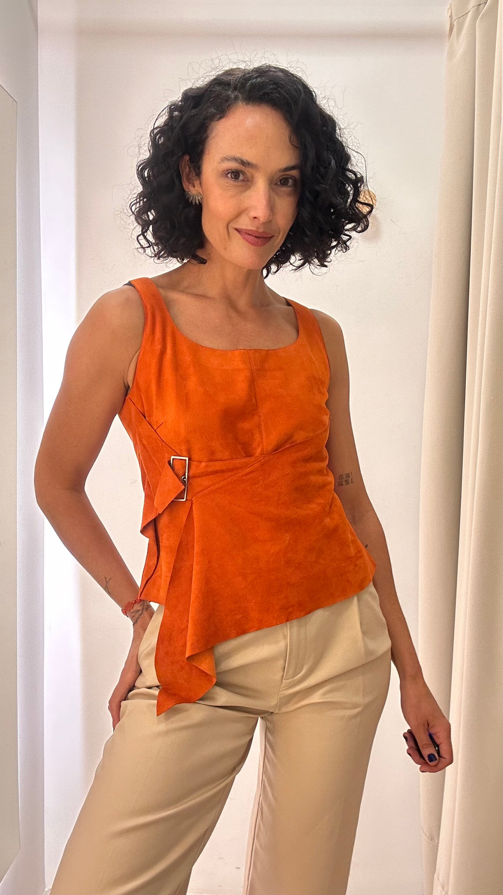 Blusa camurça laranja Tactile