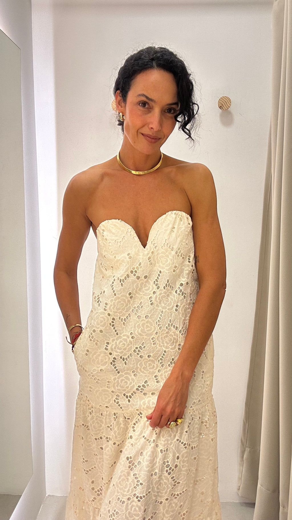 Vestido Longo em Renda Branca
