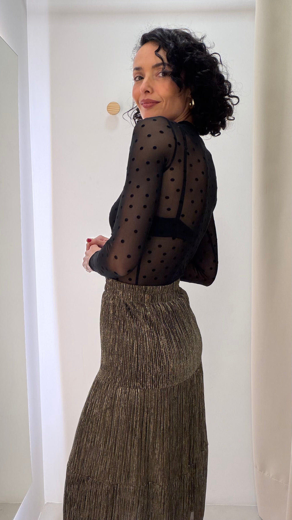 Saia dourada midi