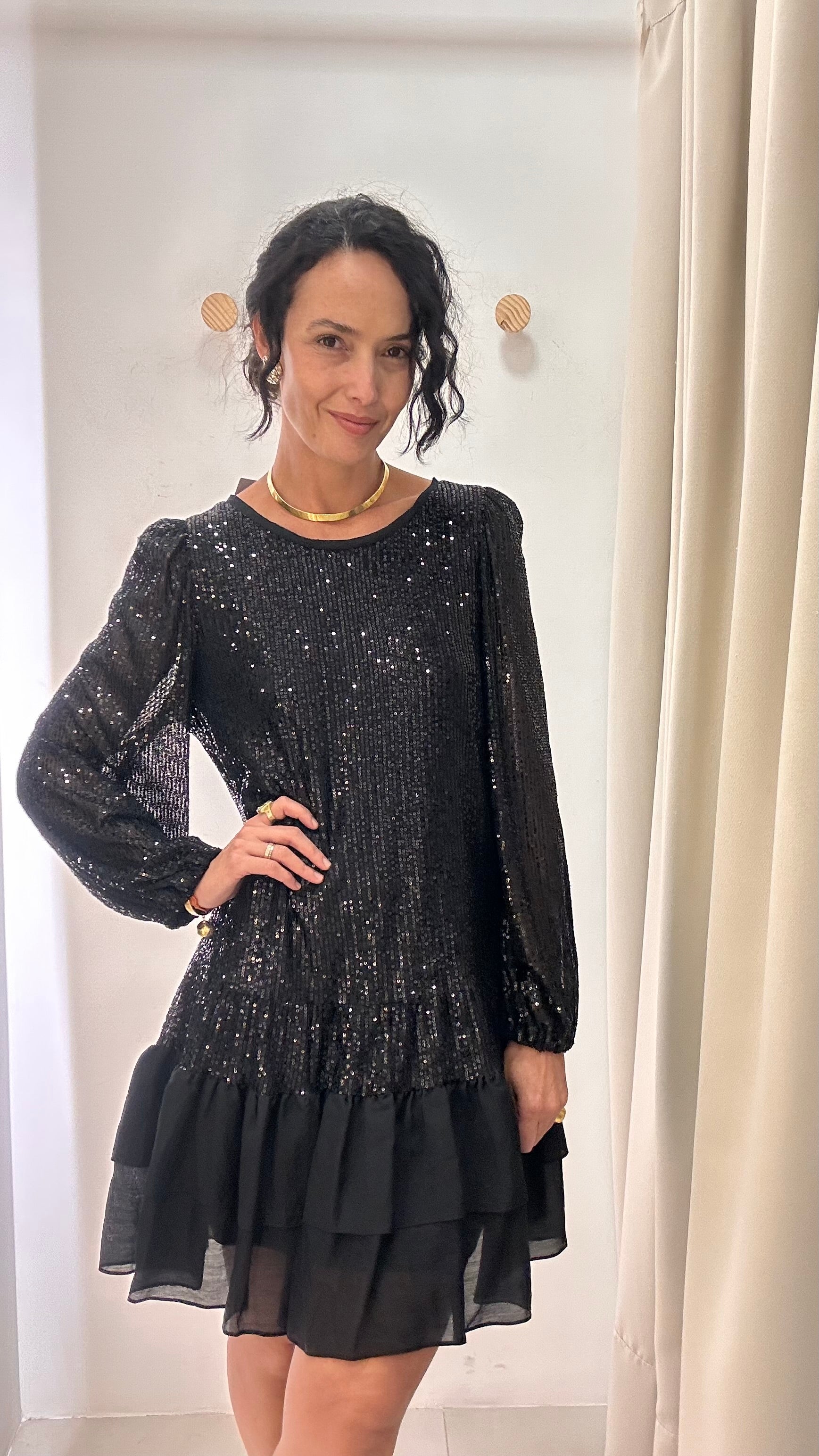 Vestido de Festa Paetê Preto