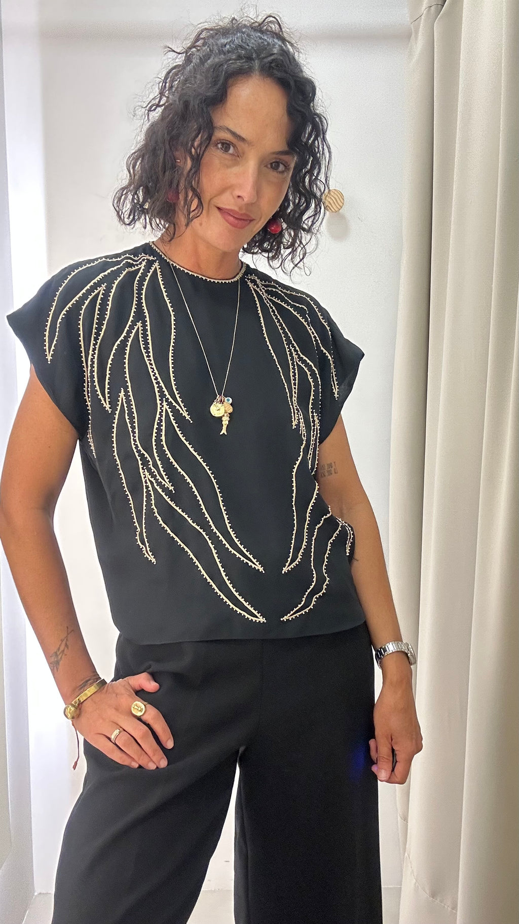 Blusa Preta Raifone