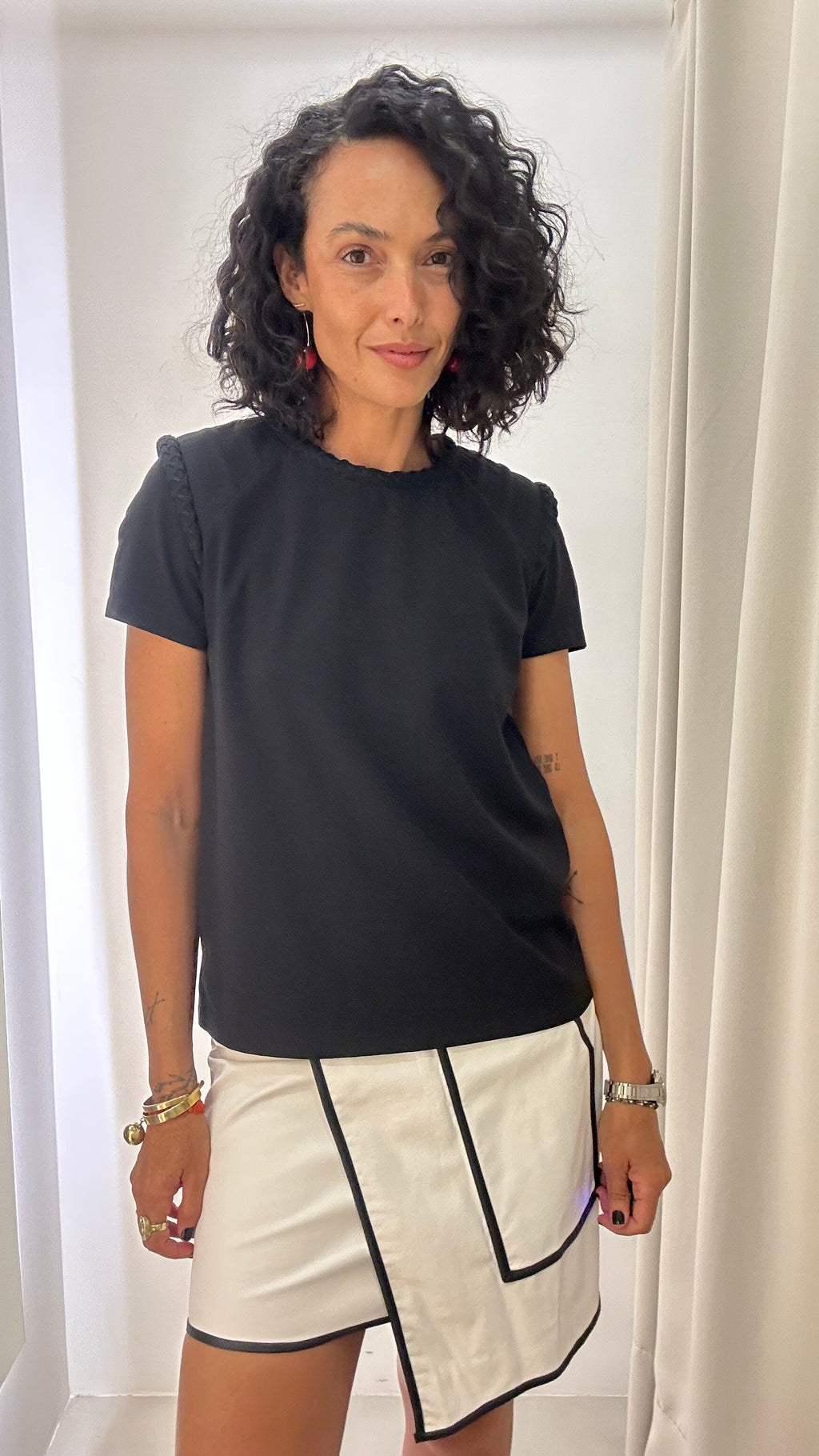 Blusa Preta Canal