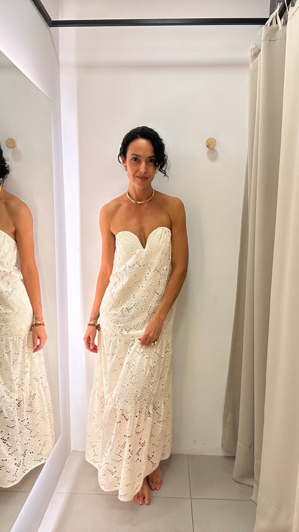 Vestido Longo em Renda Branca