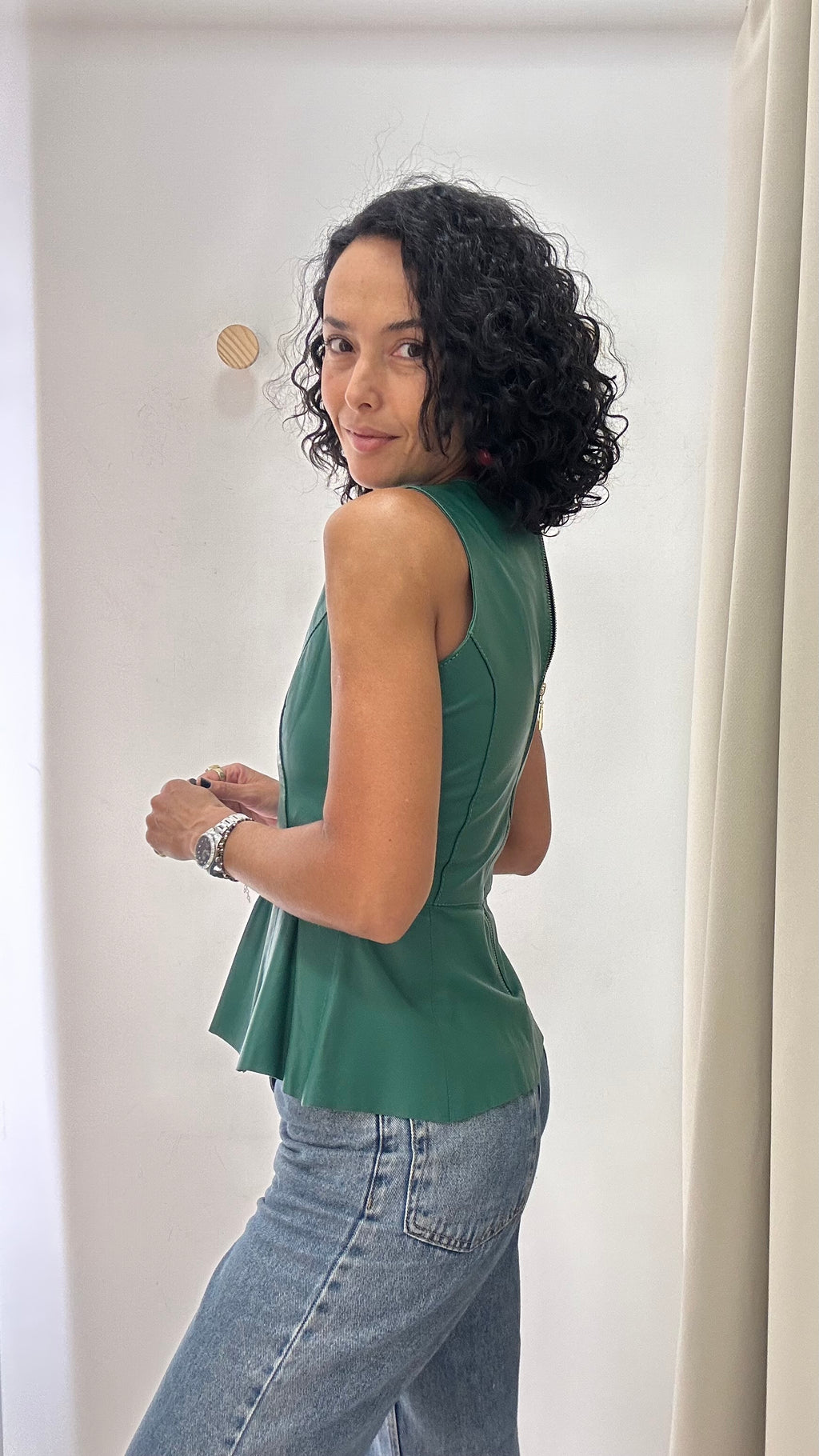 Blusa em Couro Verde