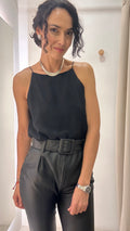 Blusa Preta Nati Vozza