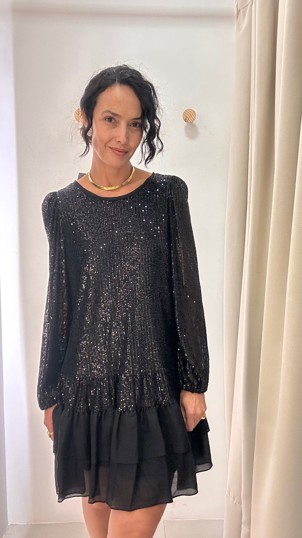 Vestido de Festa Paetê Preto