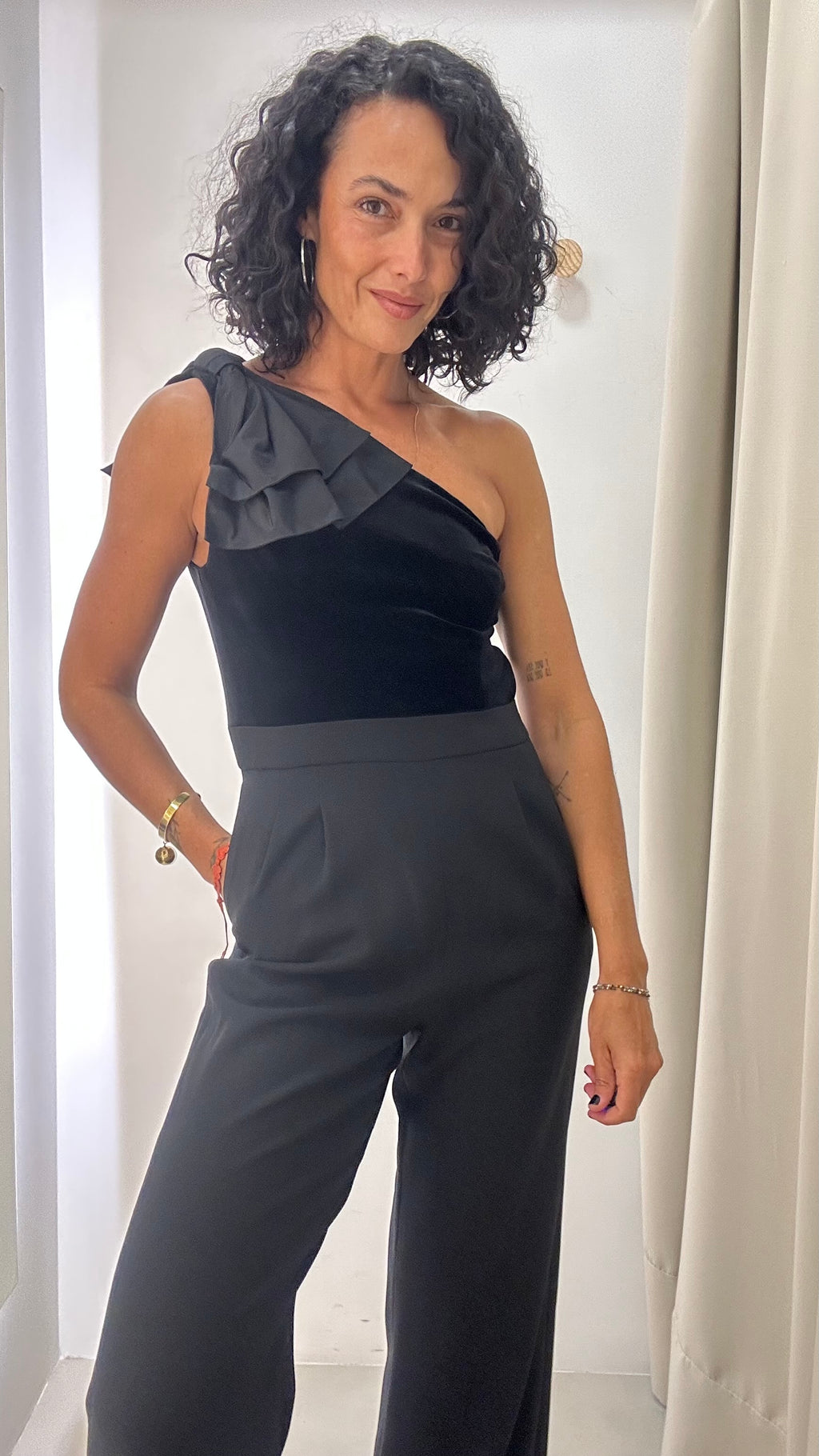 Macacão Preto Com Laço