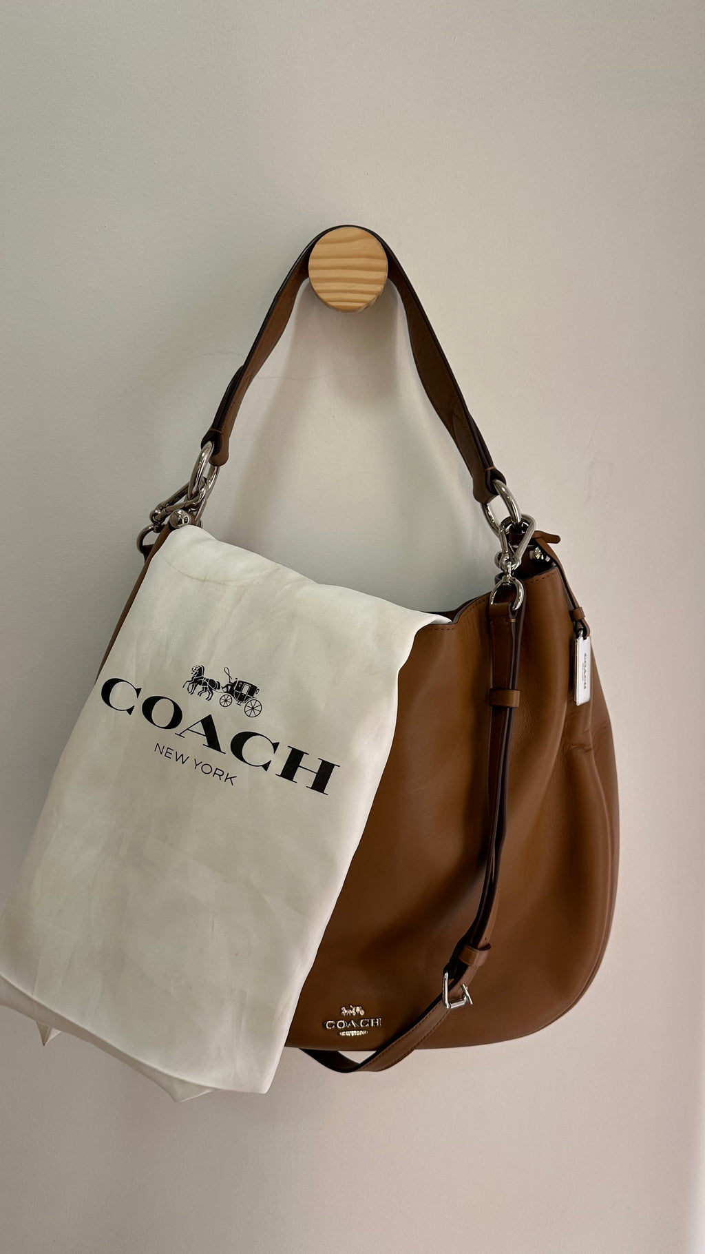 Bolsa couro Coach
