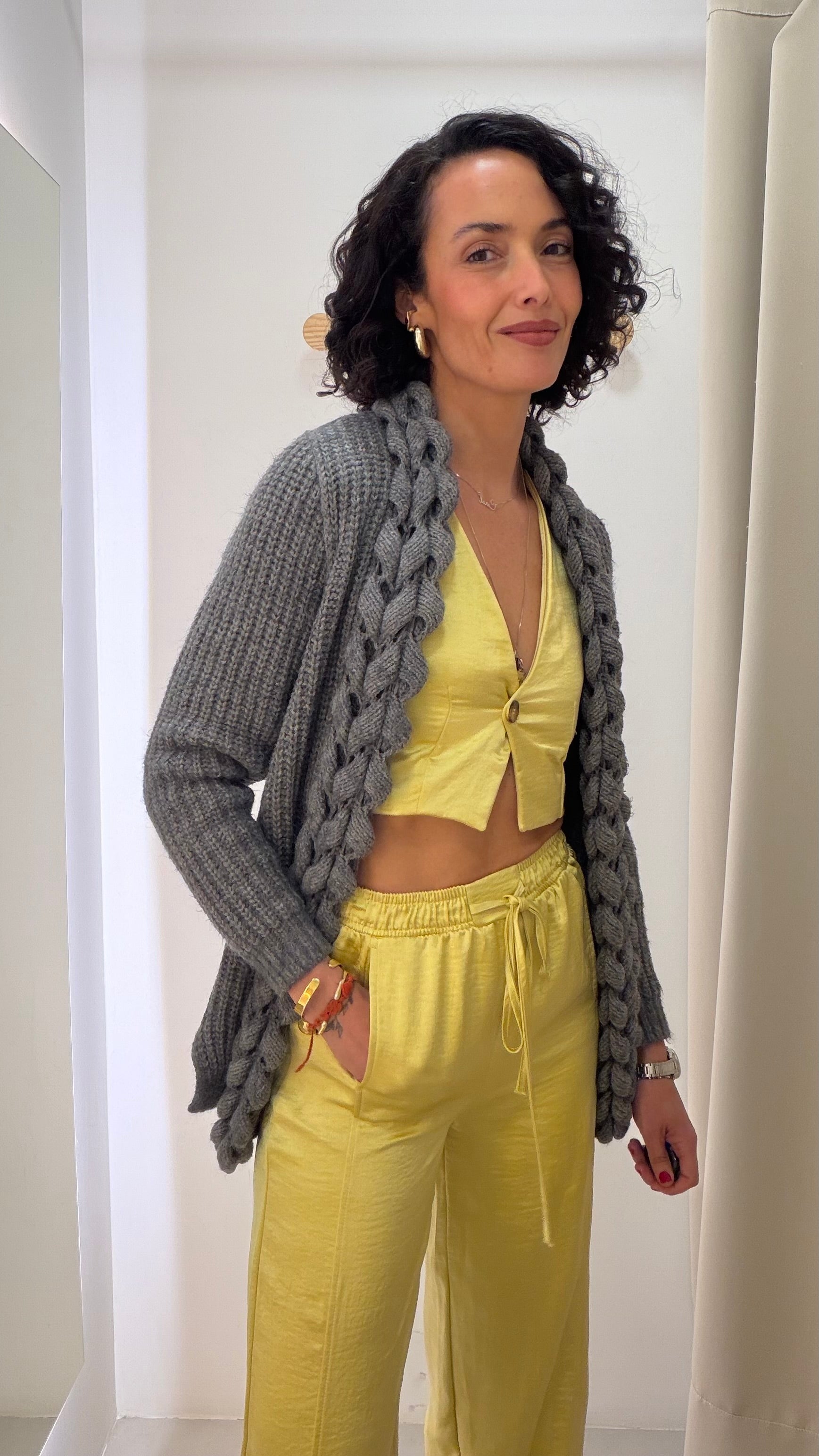 Cardigan cinza alongado Biamar