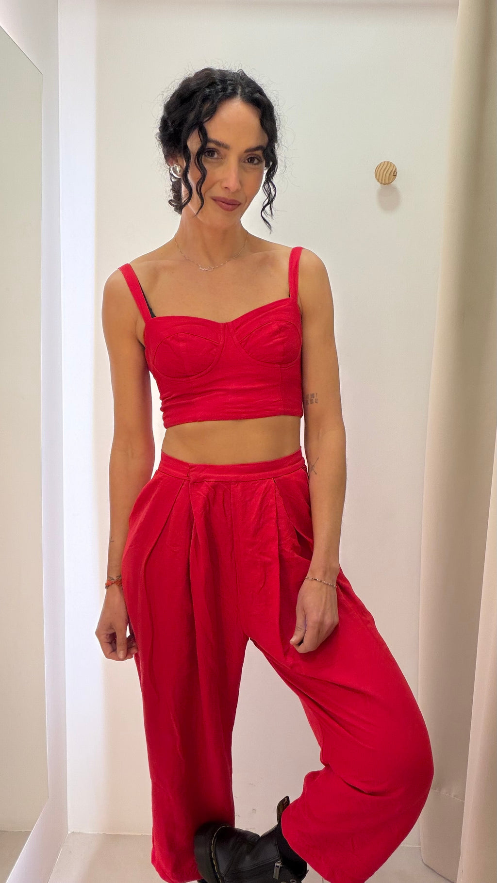 Conjunto vermelho Osklen