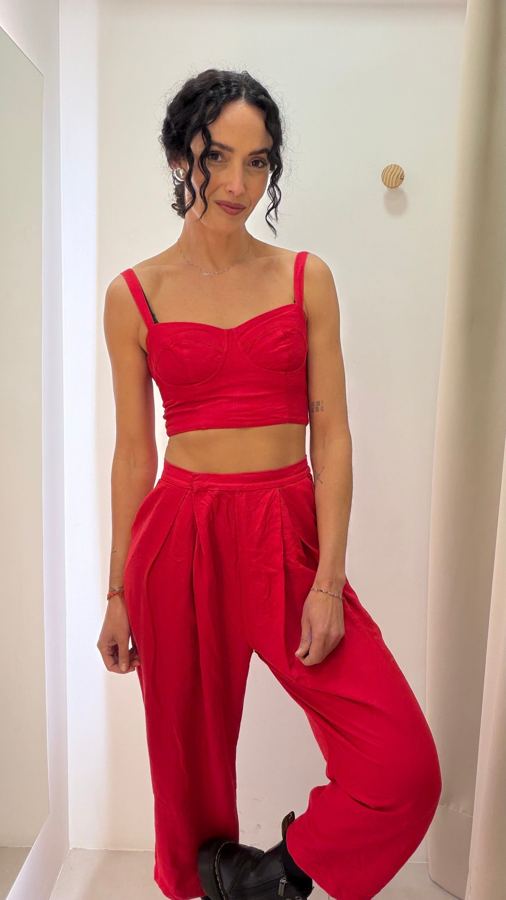 Conjunto vermelho Osklen