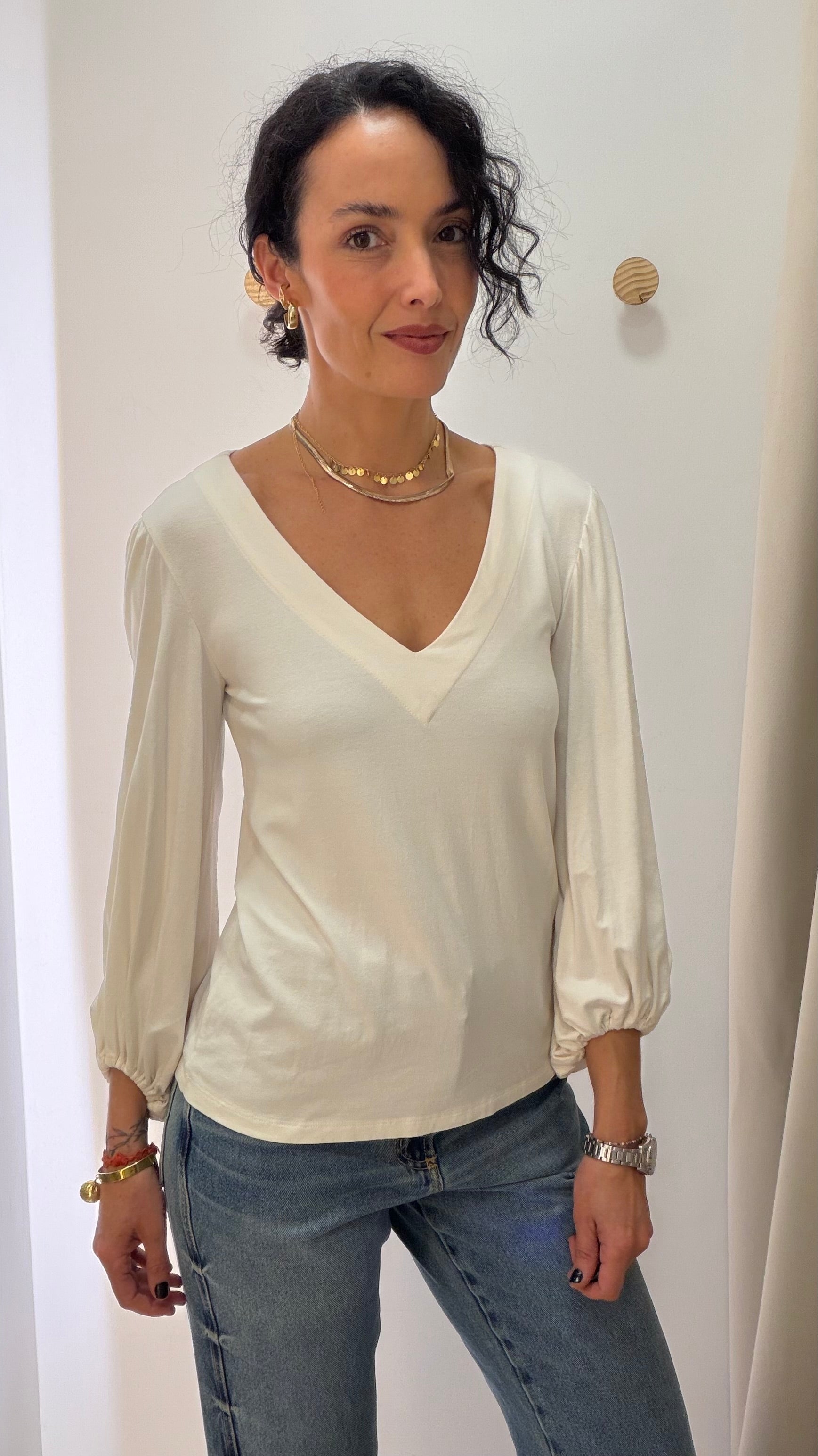 Blusa Branca Sacada