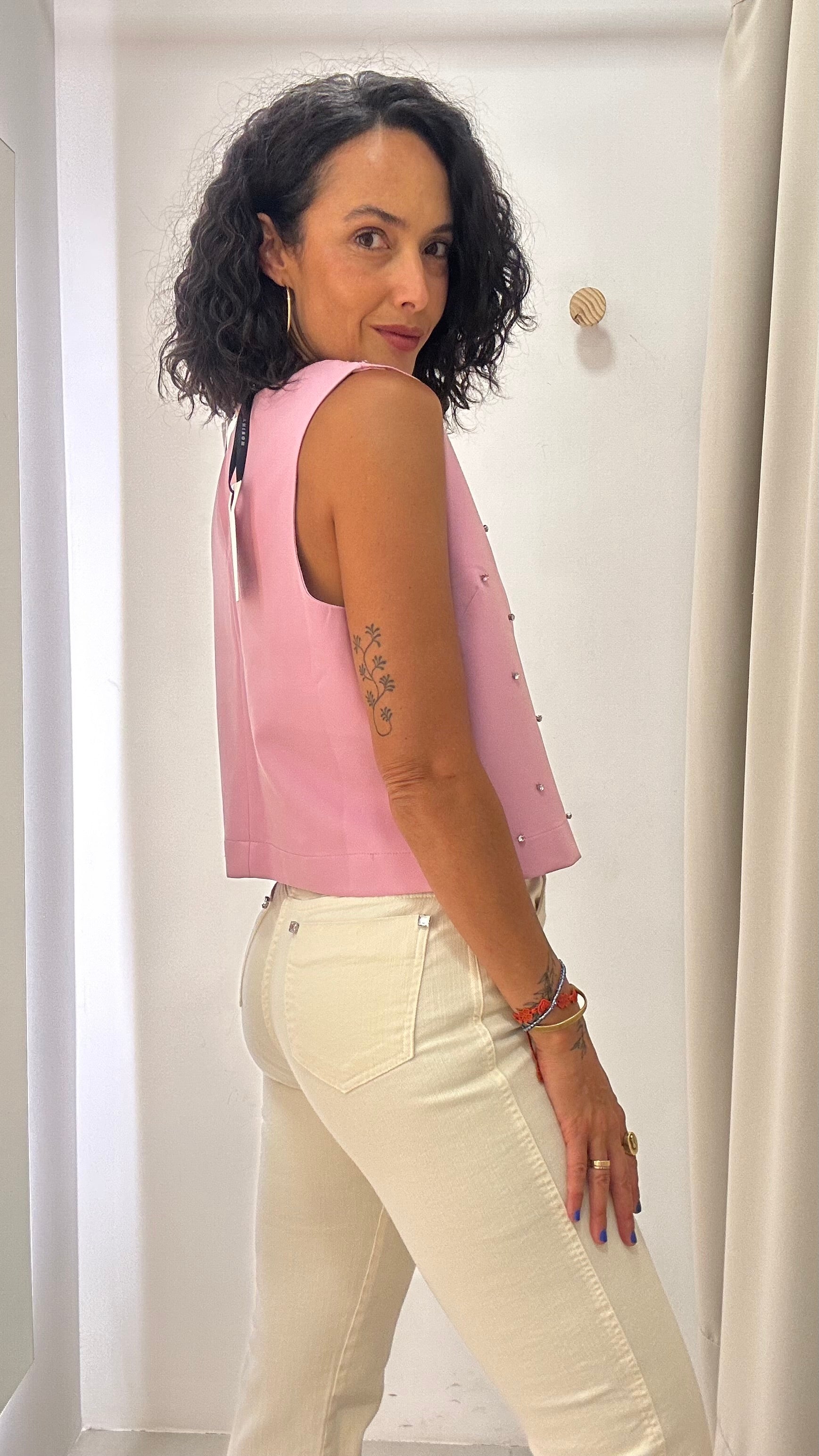 Cropped Rosa com Pedrarias Aplicadas