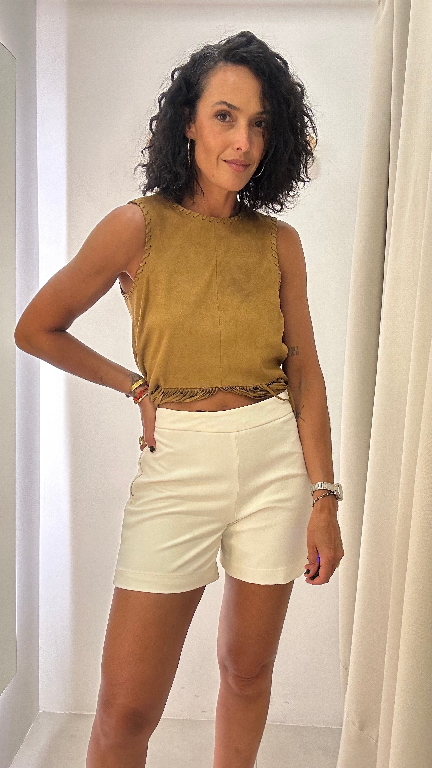 Short Off White Ellus