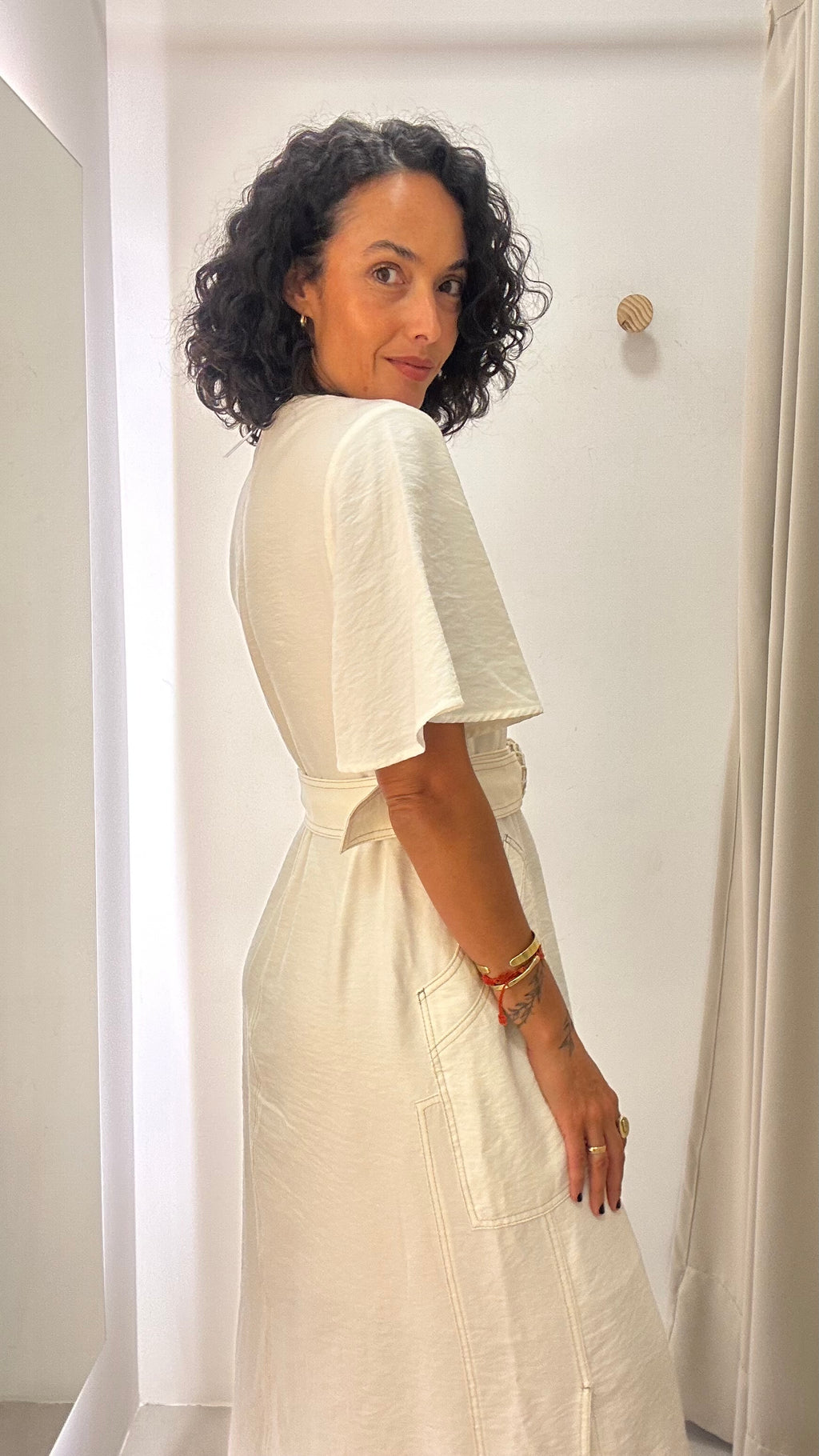 Vestido Branco Shoulder