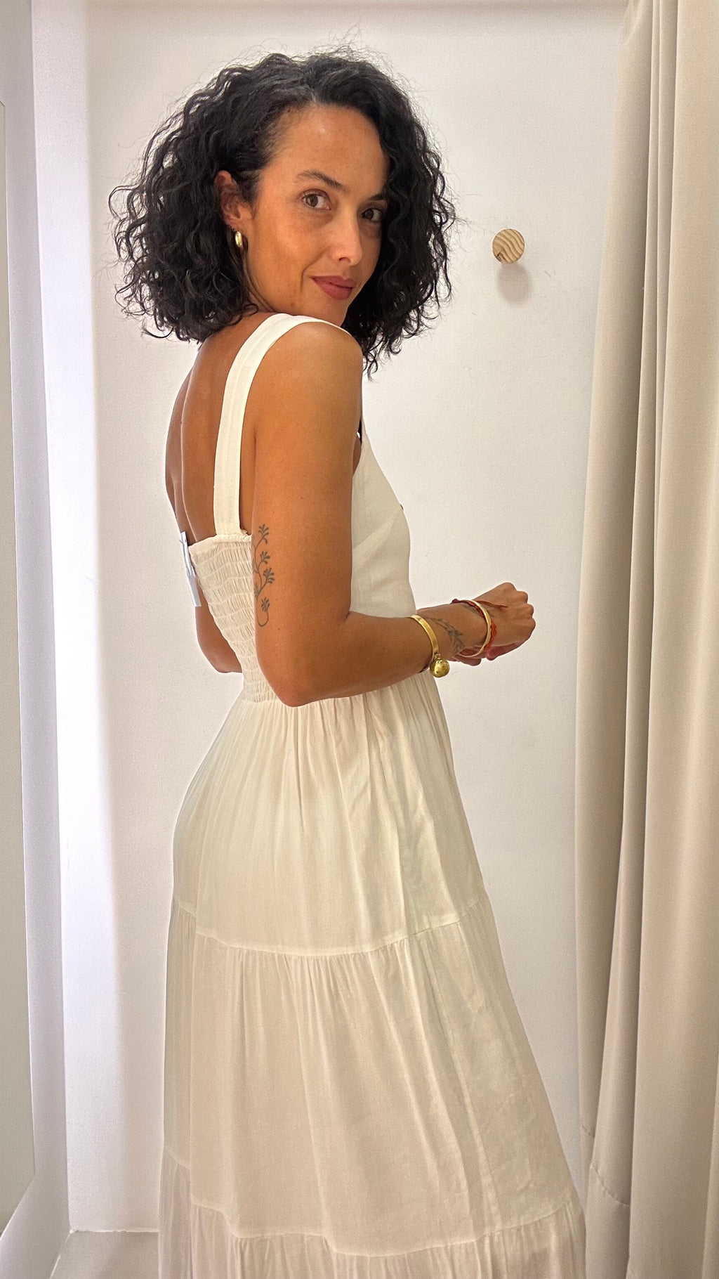 Vestido Longo Branco Comphy Wear
