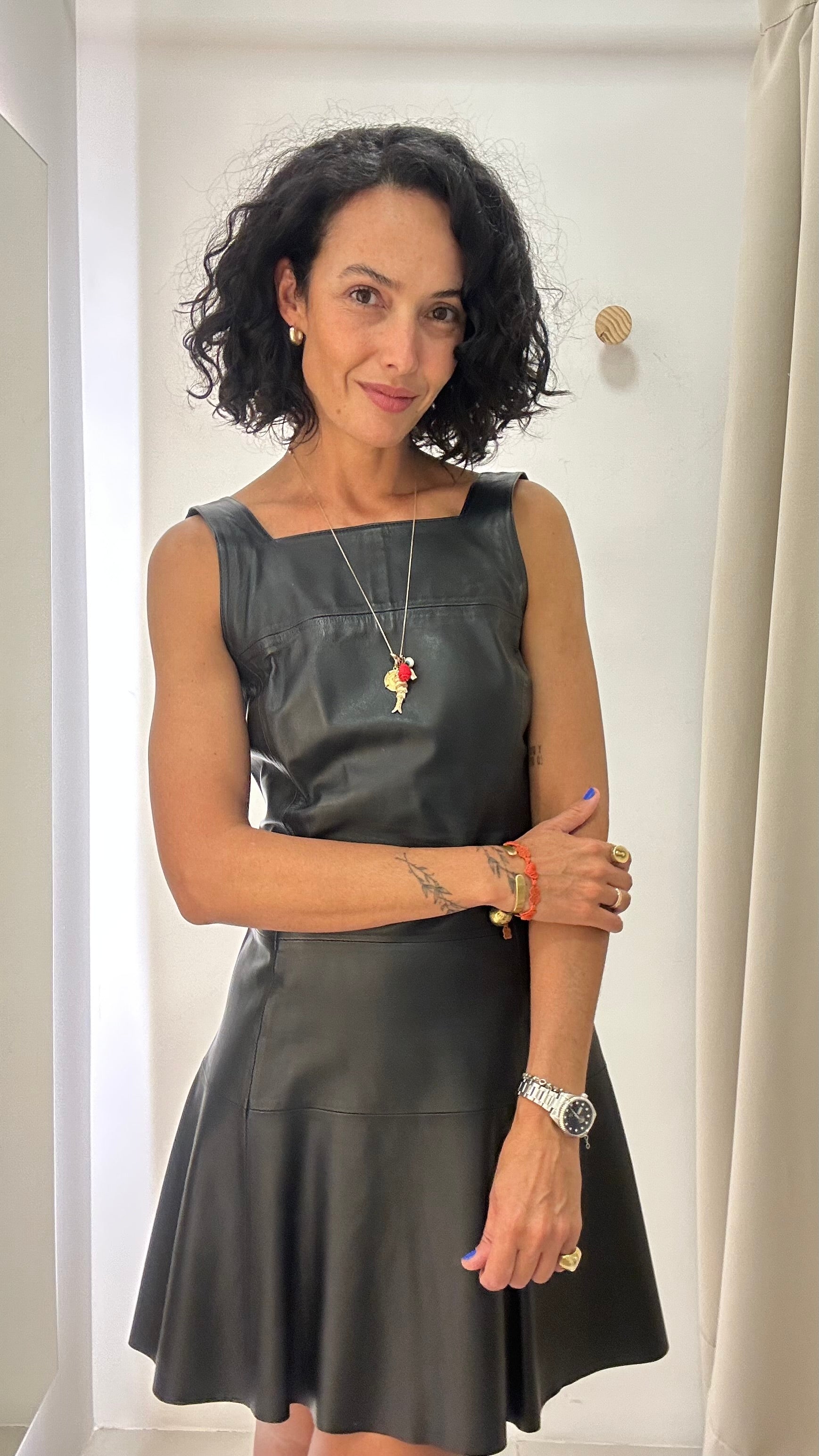 Vestido Preto Couro Suellen Ribeiro