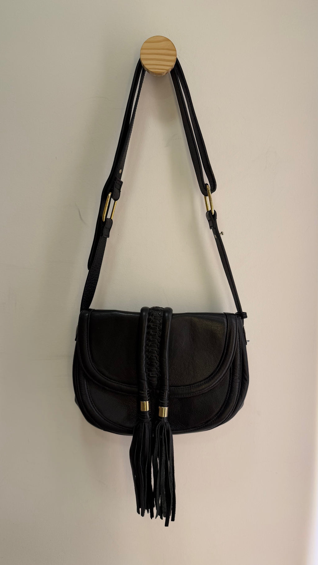 Bolsa couro Arezzo