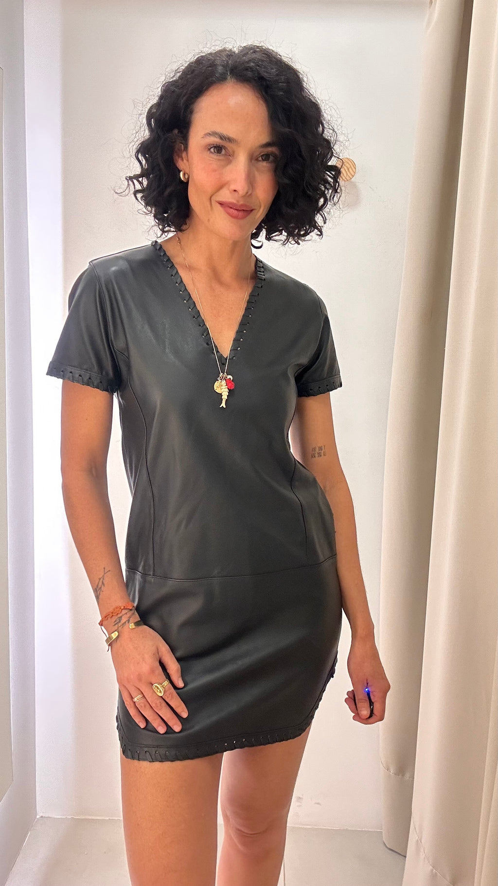 Vestido Preto Couro Black Gold