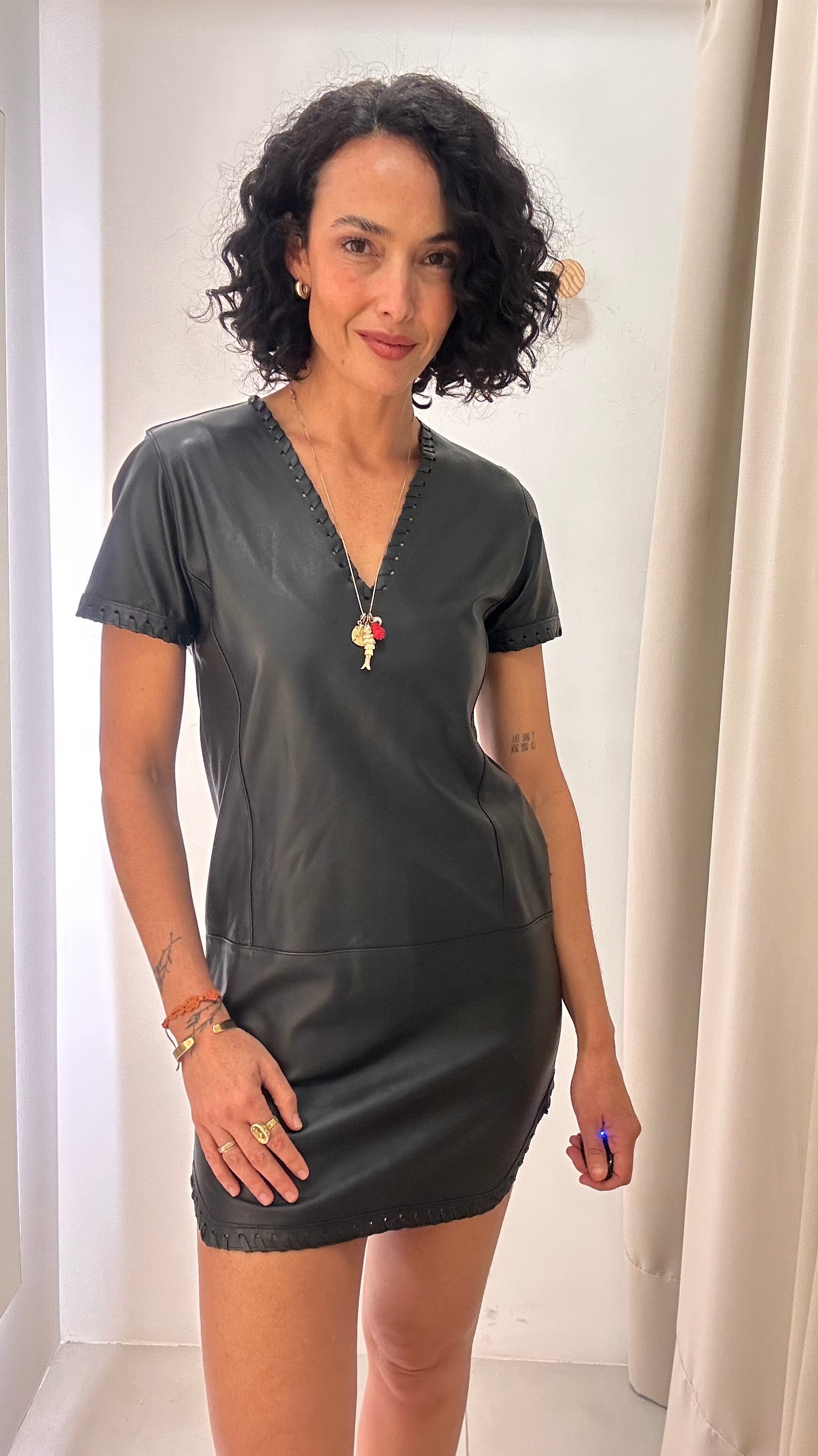Vestido Preto Couro Black Gold