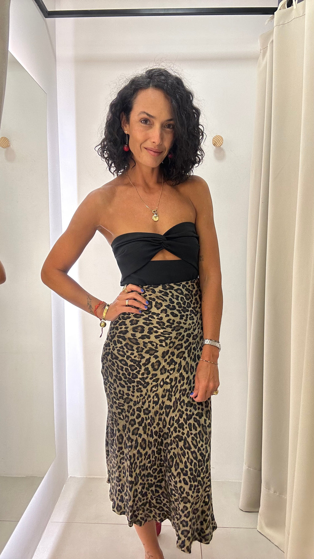 Cropped Tomara que Caia Preto